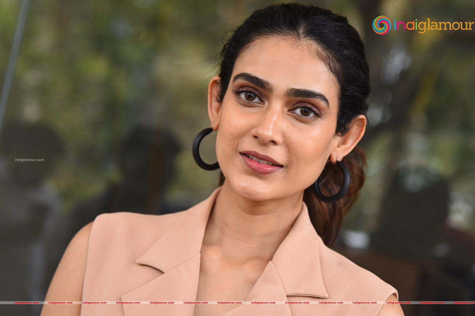 Aakanksha Singh Actress hd photo