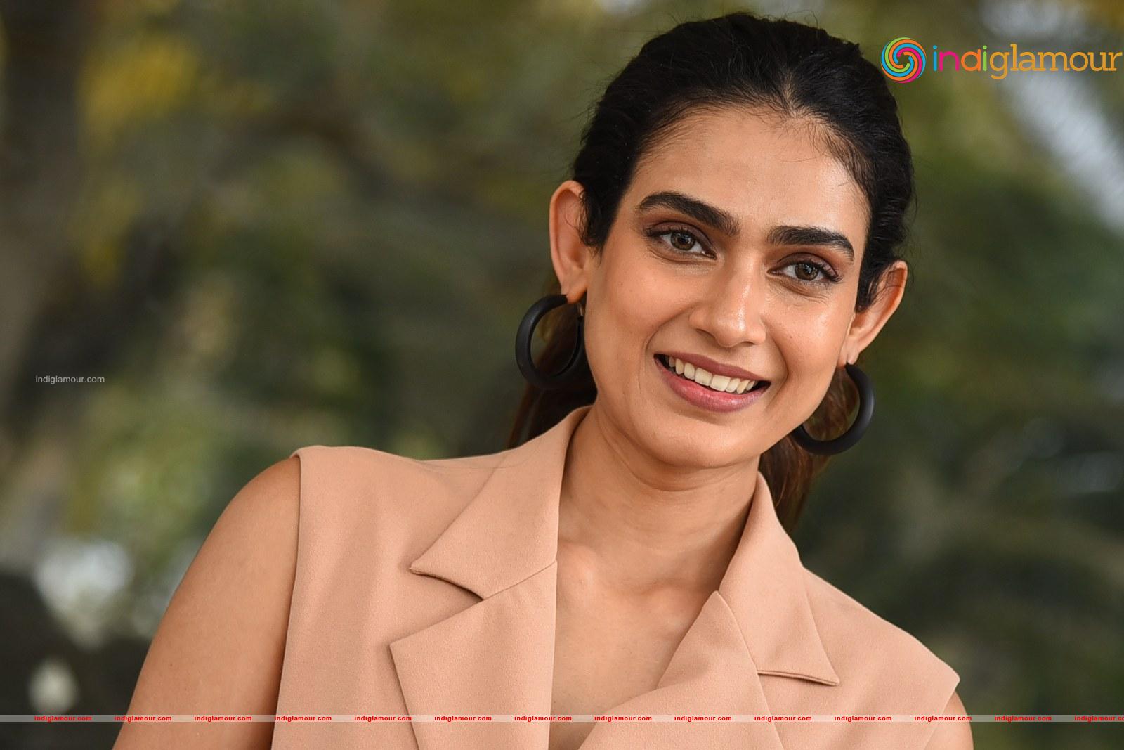 Aakanksha Singh Actress hd photo