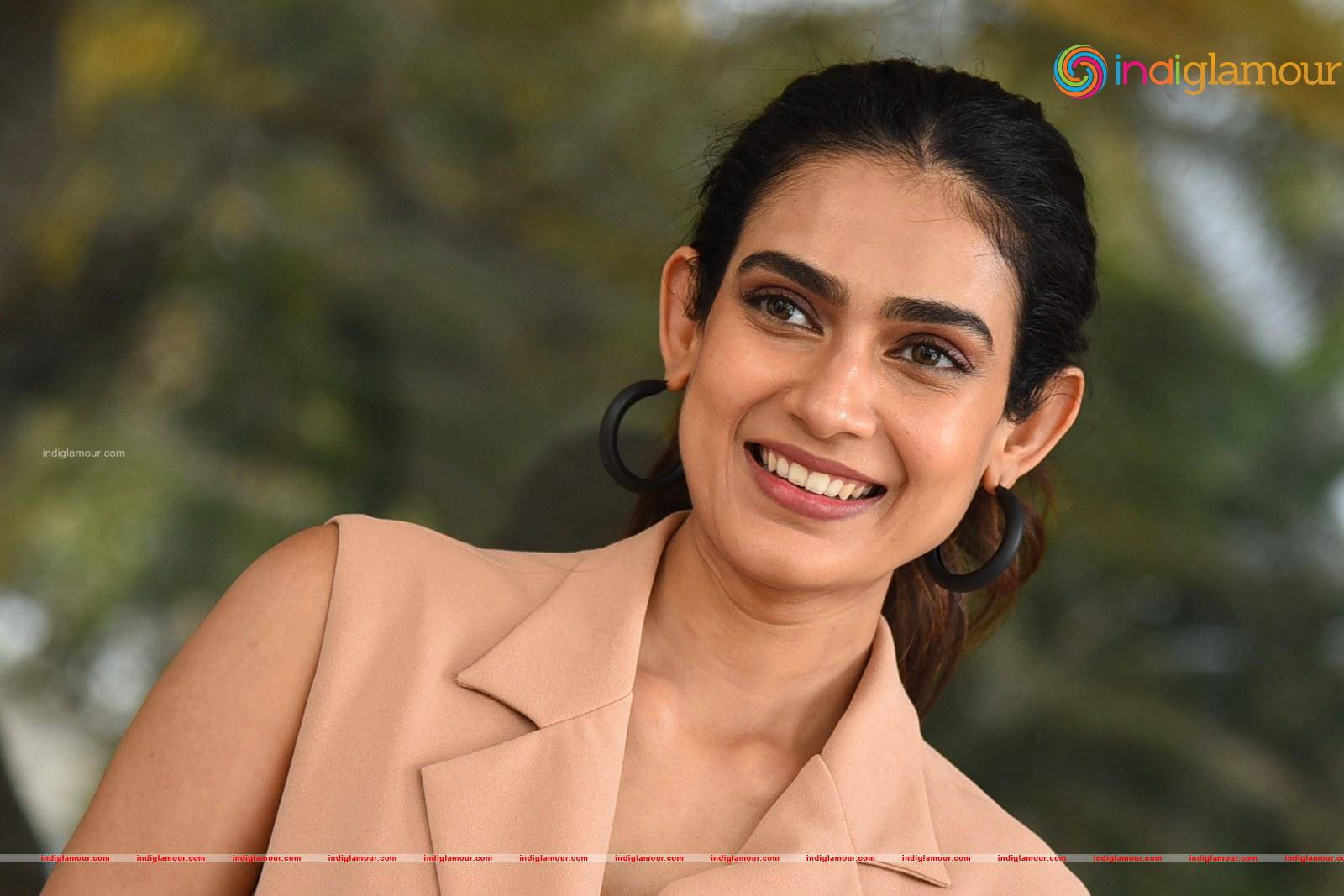 Aakanksha Singh Actress hd photo