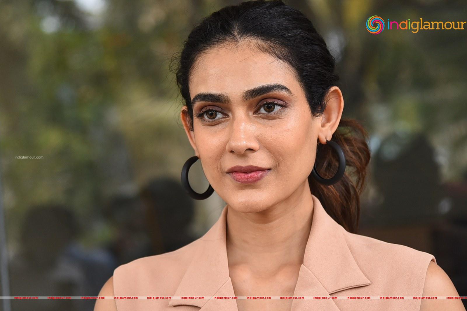 Aakanksha Singh Actress hd photo