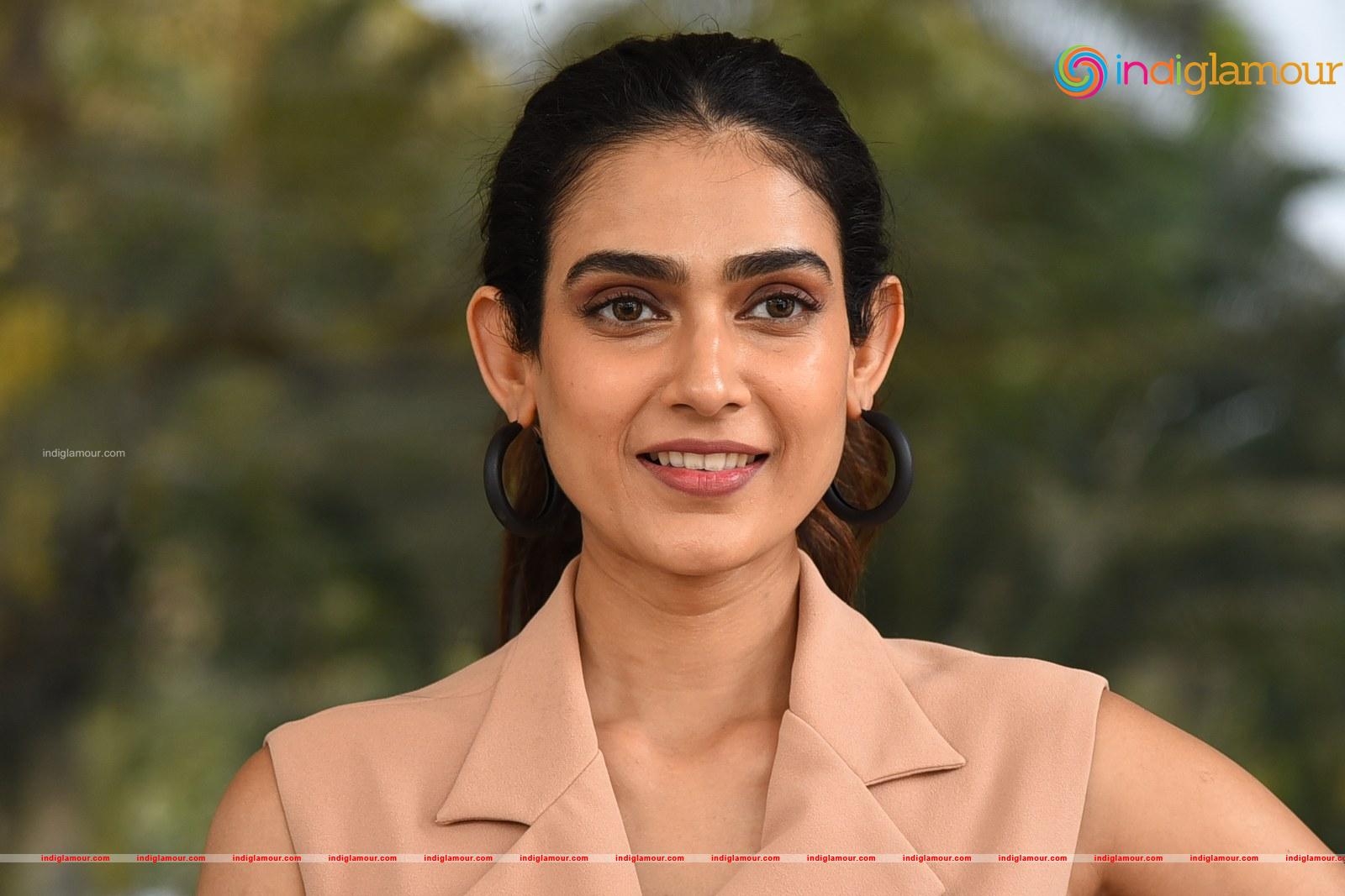 Aakanksha Singh Actress hd photo