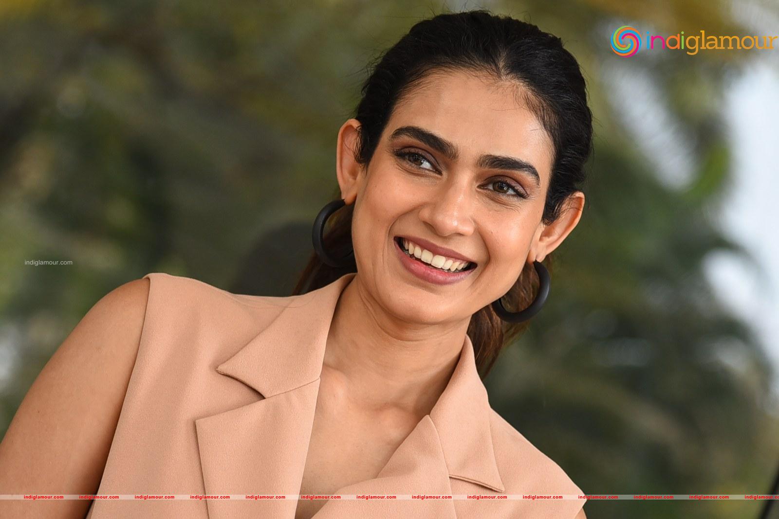 Aakanksha Singh Actress hd photo