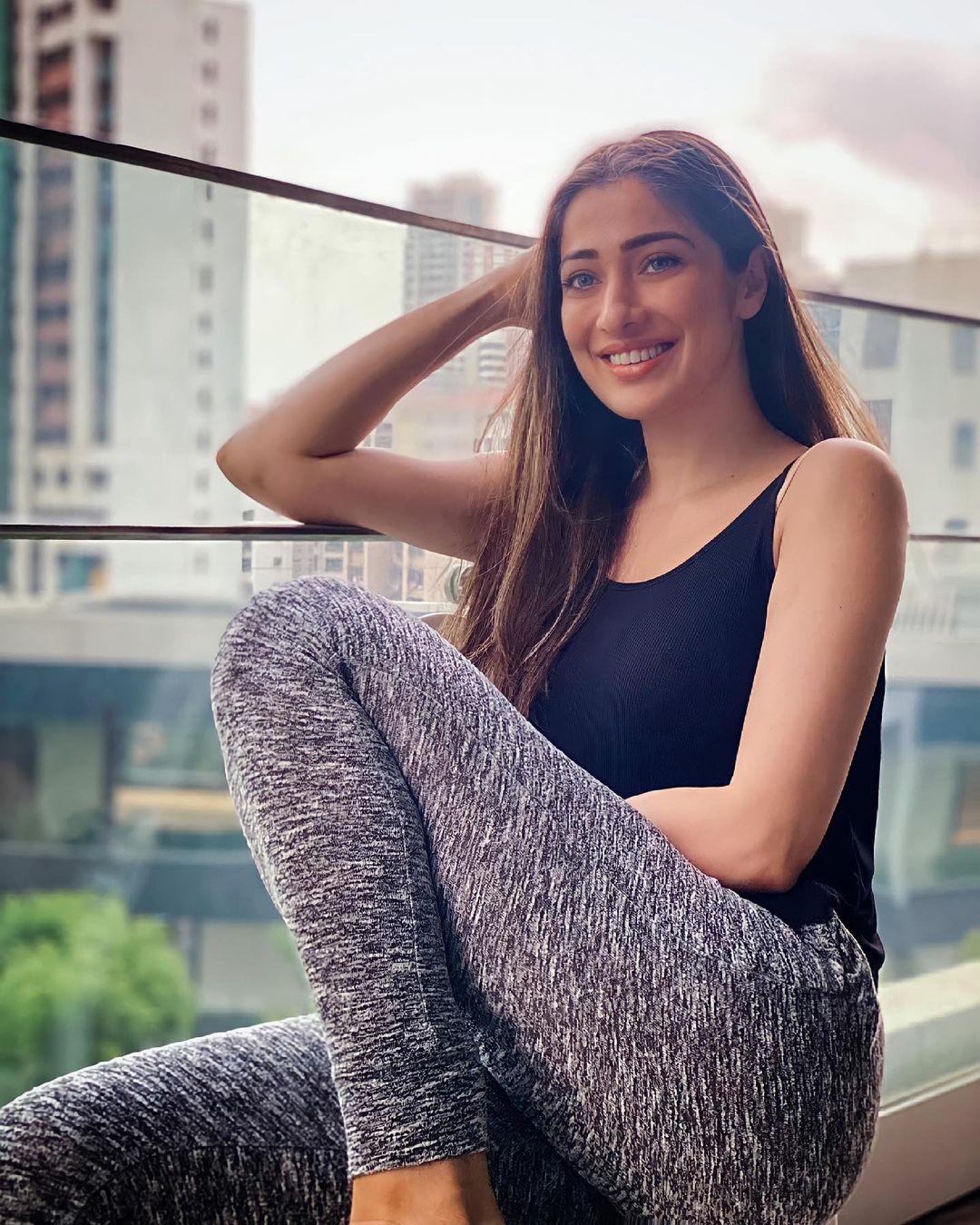 Raai Laxmi Actress hd photo