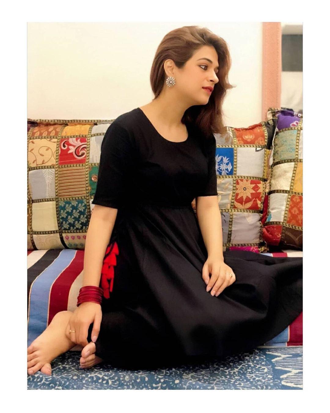 Shraddha Das Actress hd photo