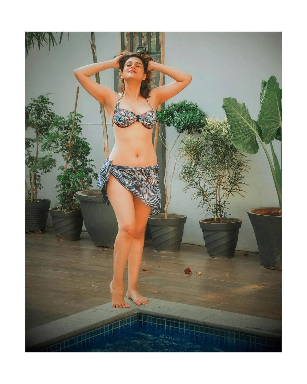Shraddha Das Actress hd photo