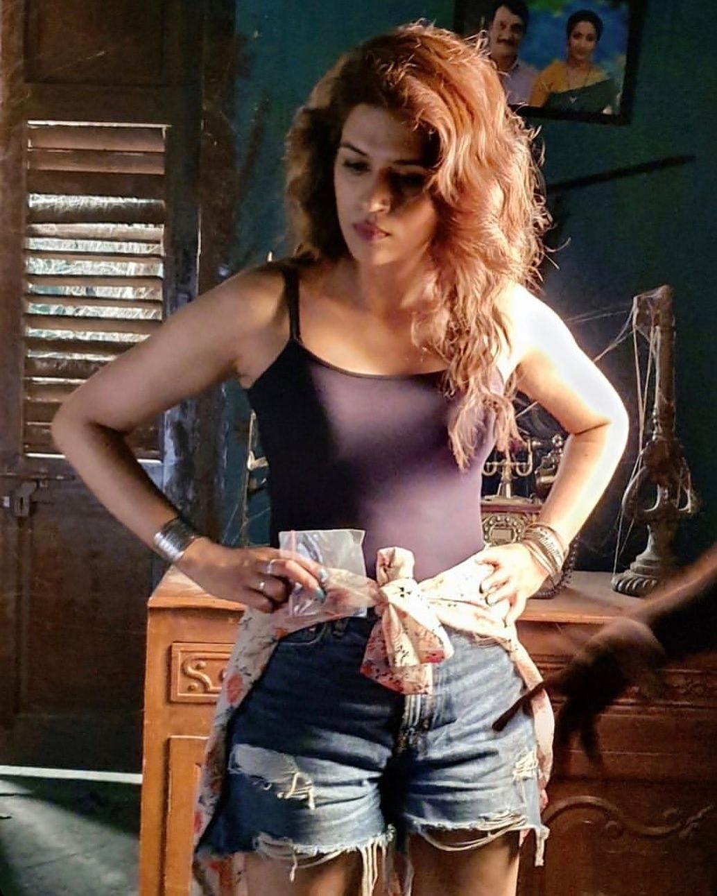 Shraddha Das Actress hd photo