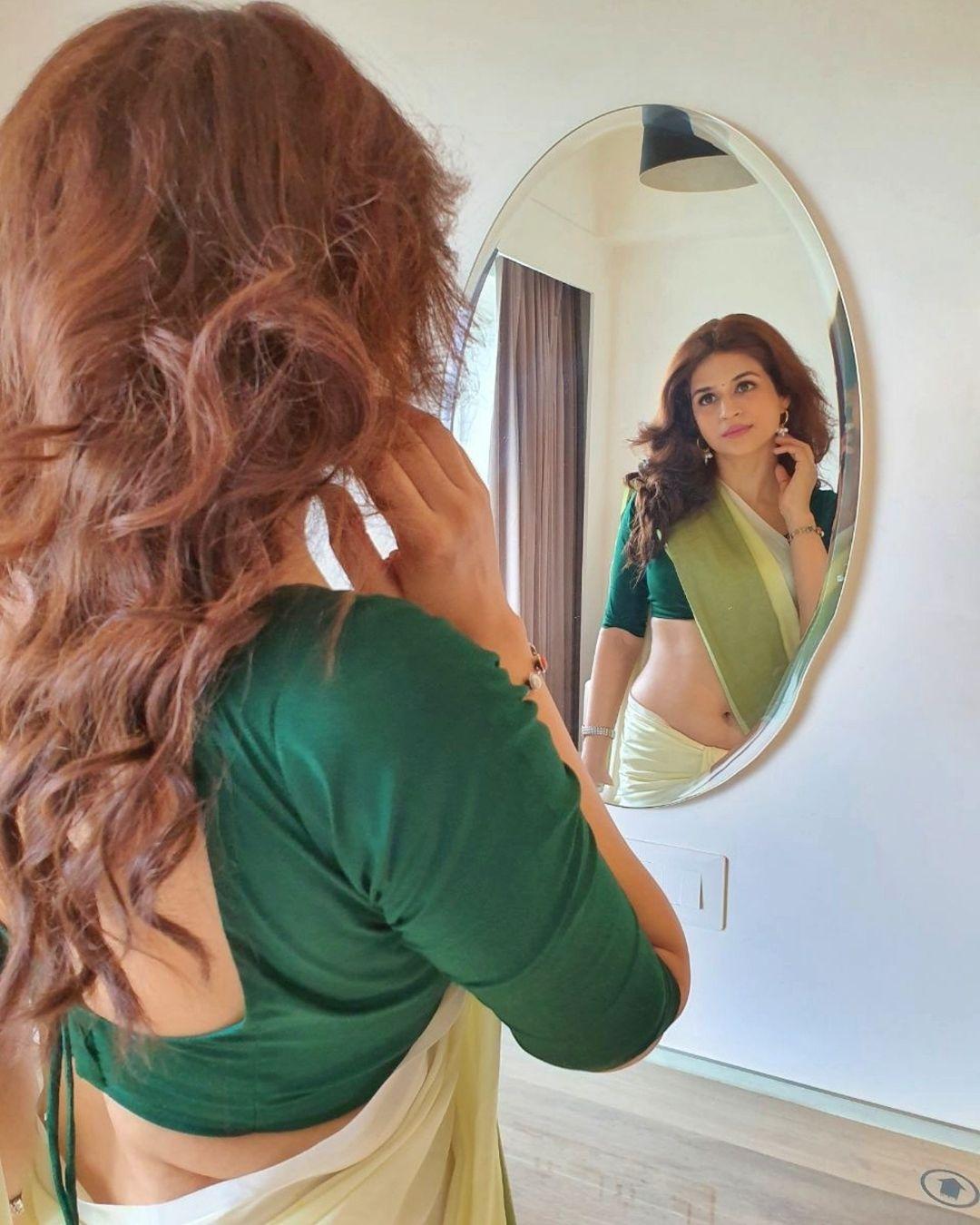 Shraddha Das Actress hd photo