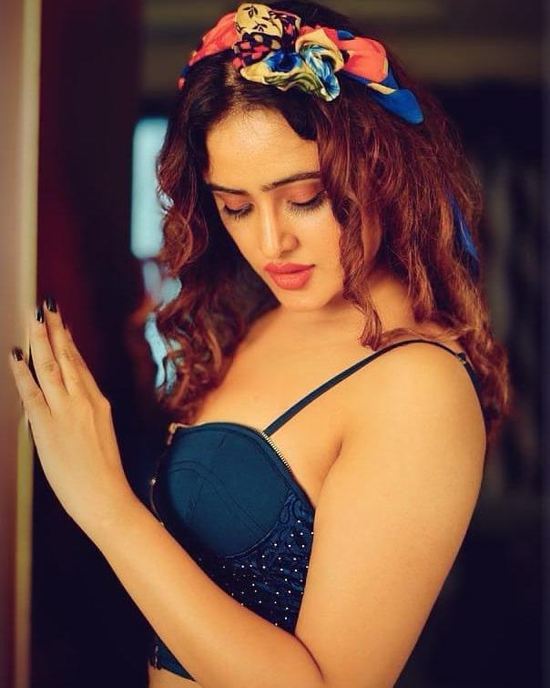 Sony Charishta Actress hd photo
