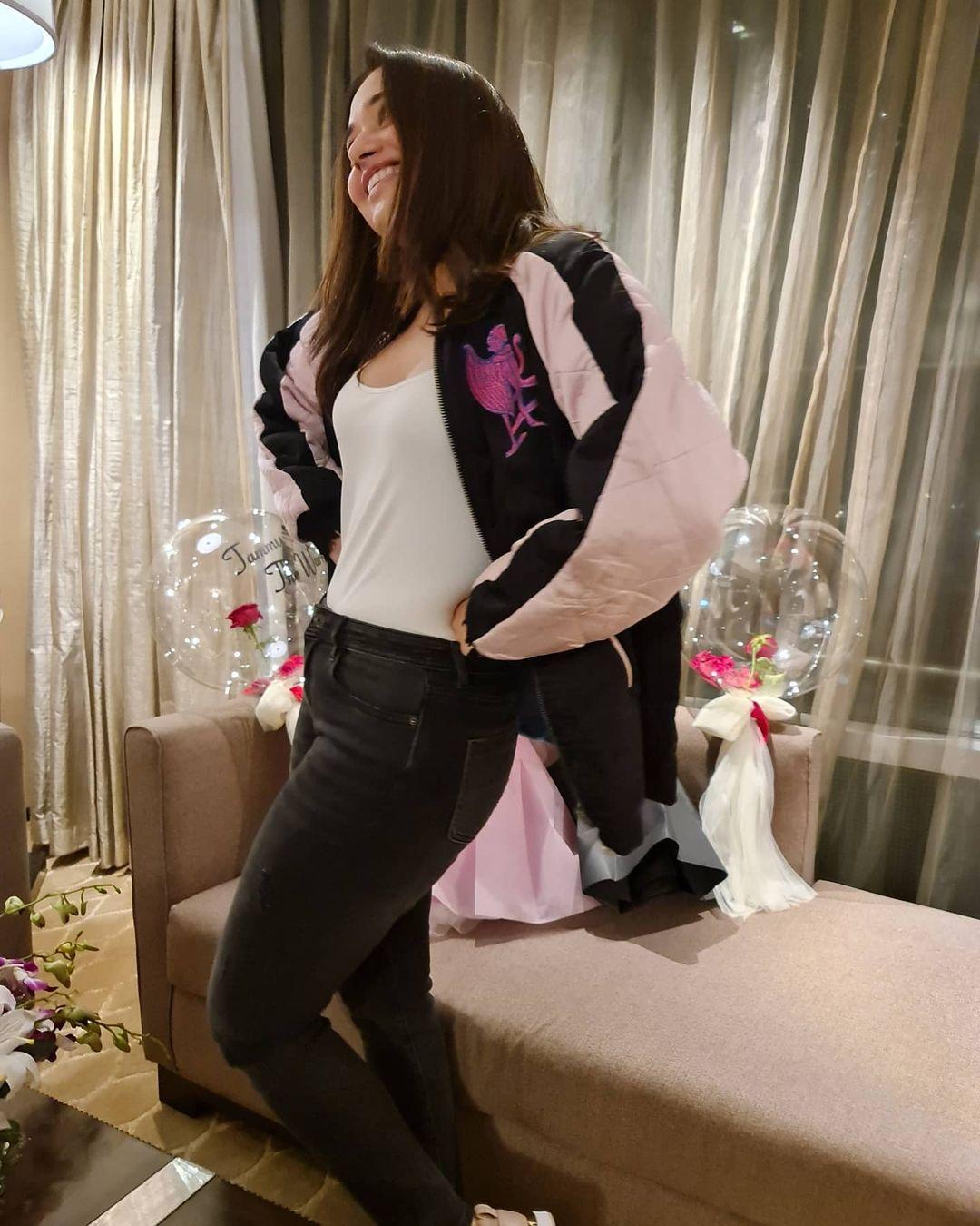Tamannaah Bhatia Actress hd photo