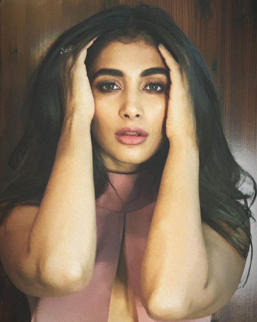 Pooja Hegde Actress hd photo