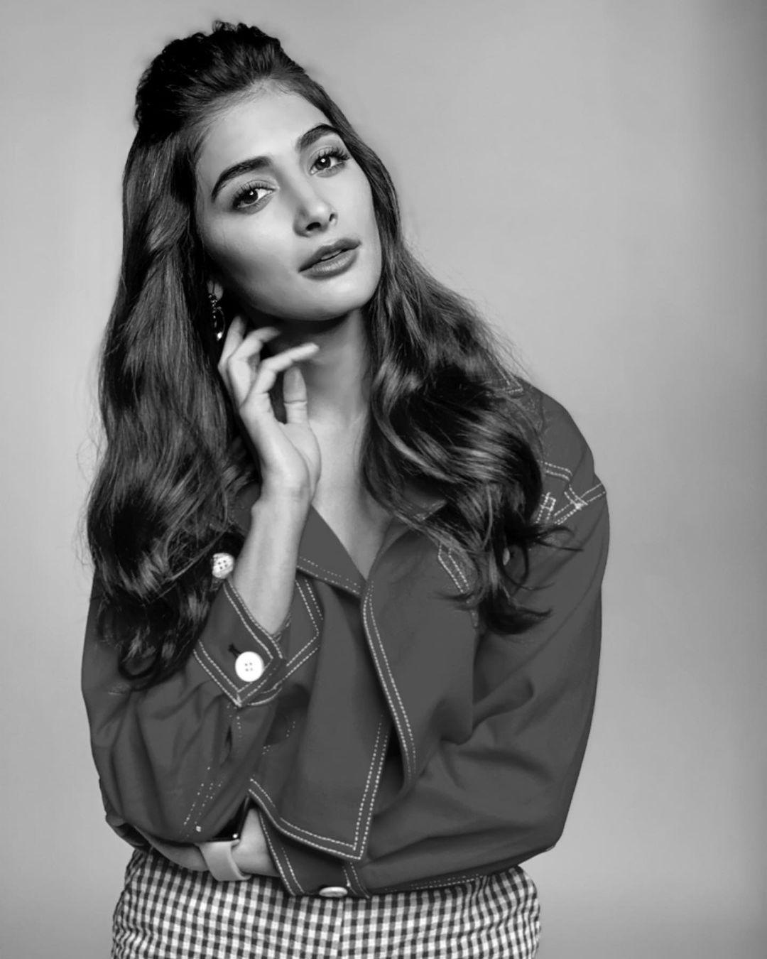 Pooja Hegde Actress hd photo