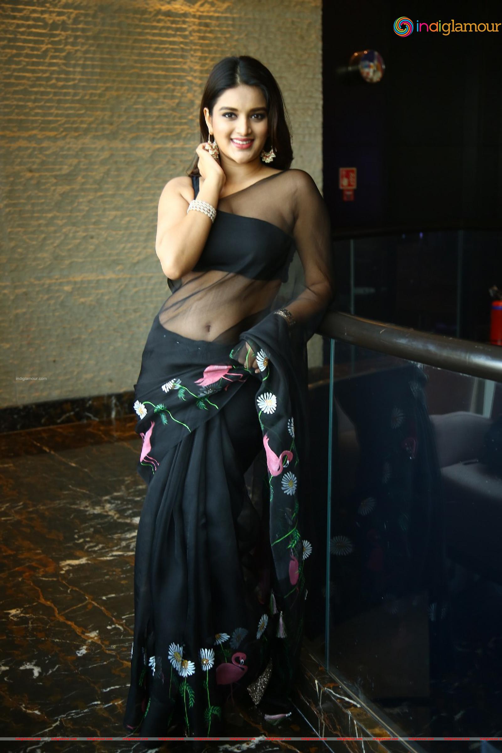 Nidhhi Agerwal Actress hd photo