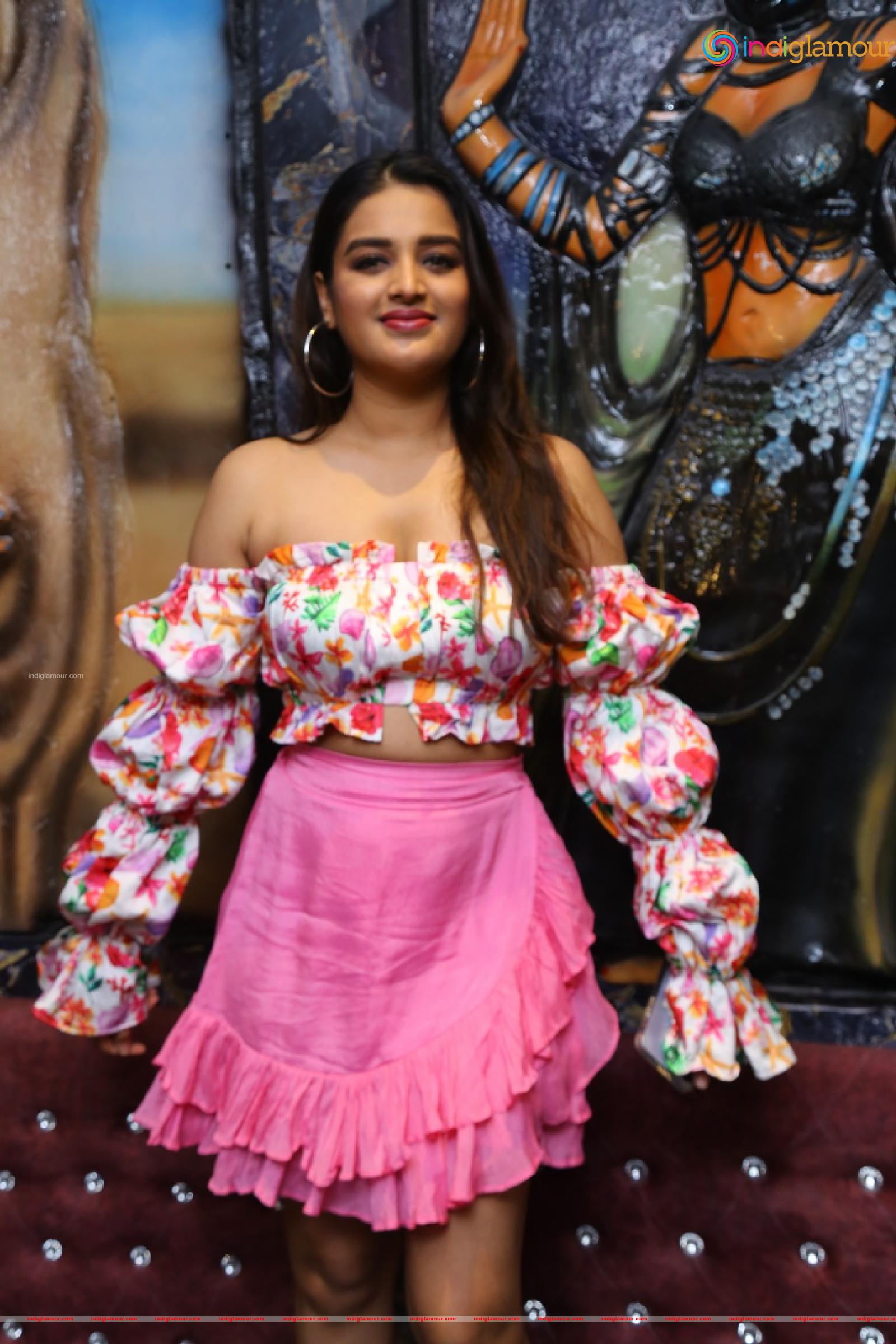Nidhi Agarwal Actress hd photo