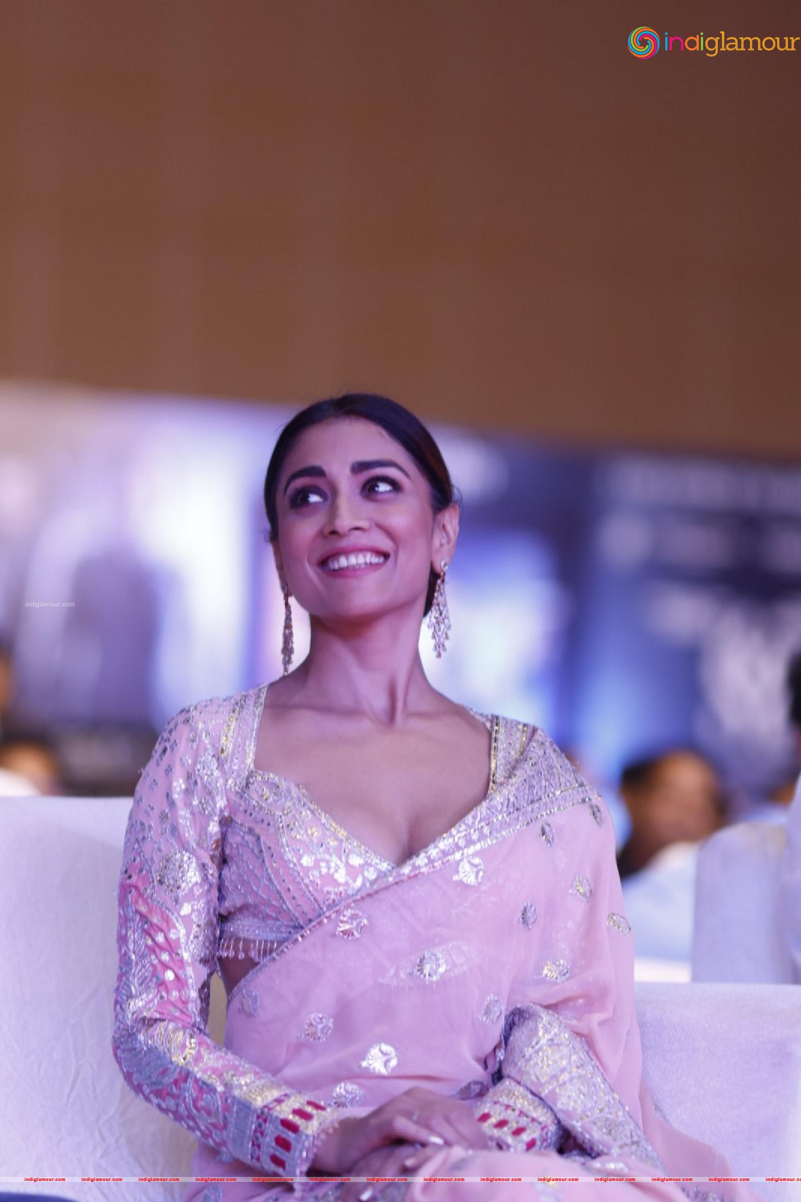 Shriya Saran Actress hd photo