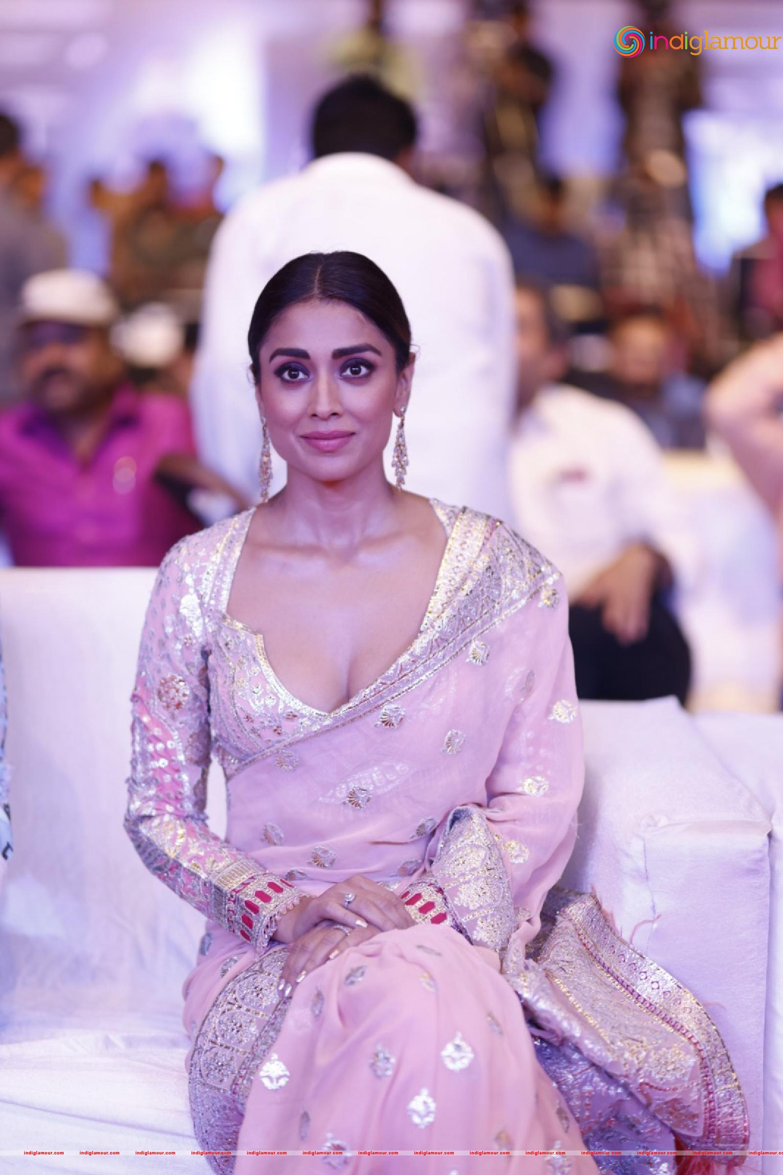 Shriya Saran Actress hd photo