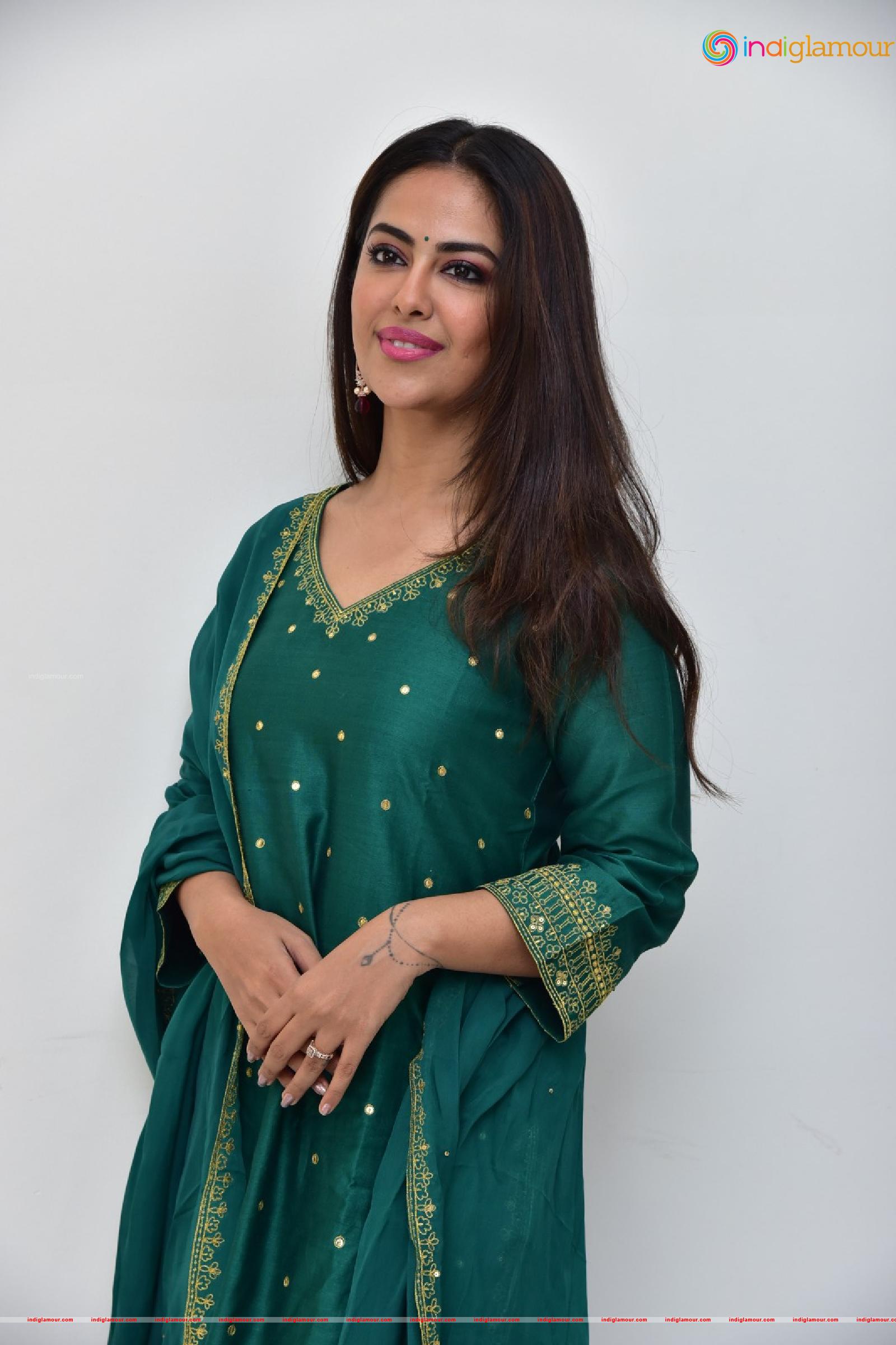 Avika Gor Actress hd photo