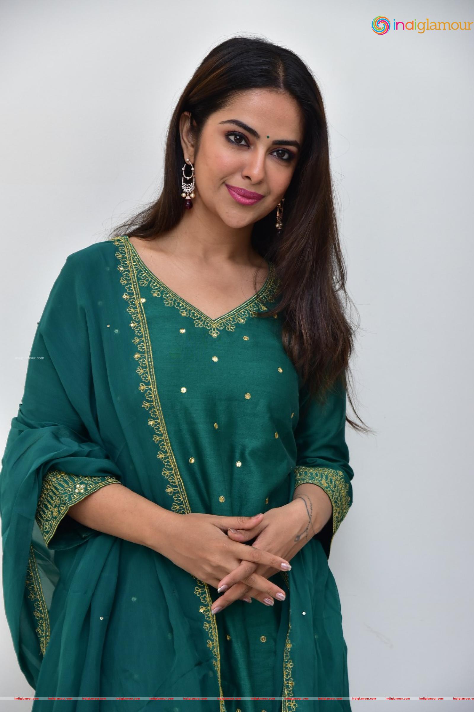 Avika Gor Actress hd photo