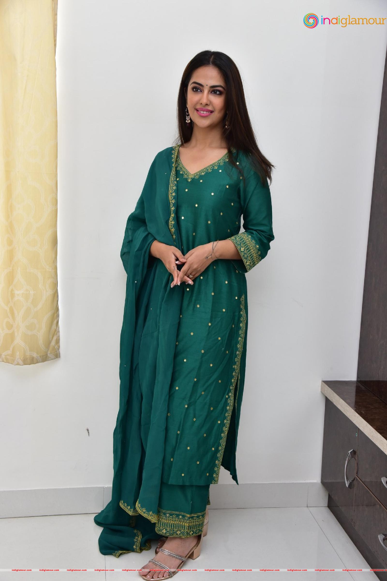 Avika Gor Actress hd photo