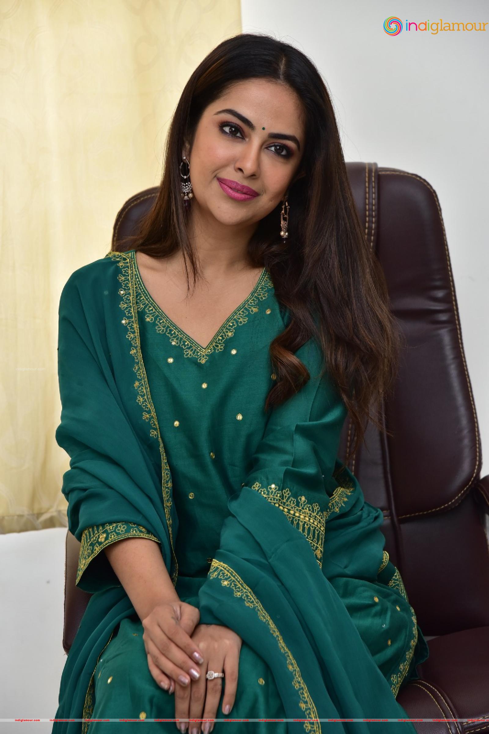 Avika Gor Actress hd photo