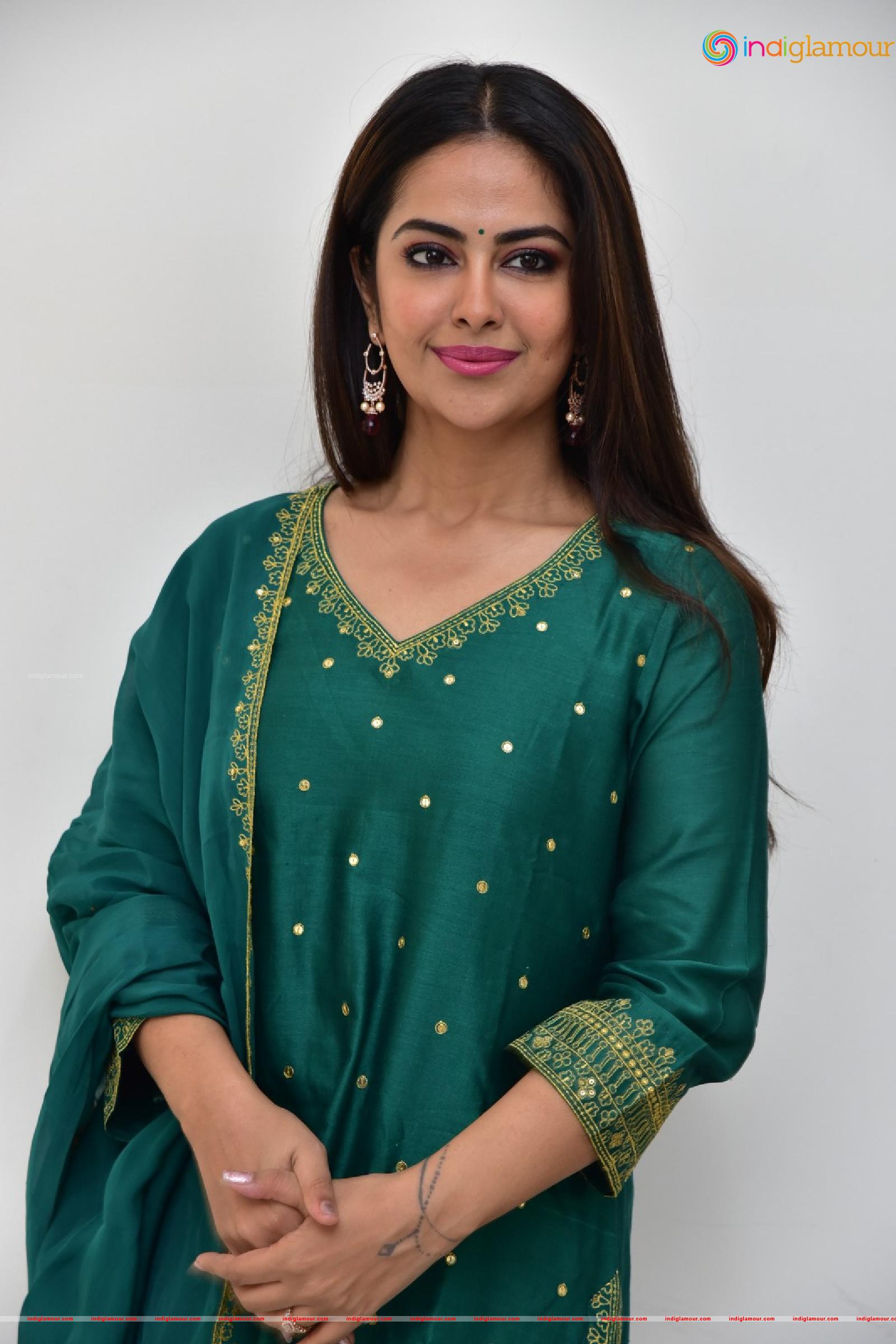 Avika Gor Actress hd photo
