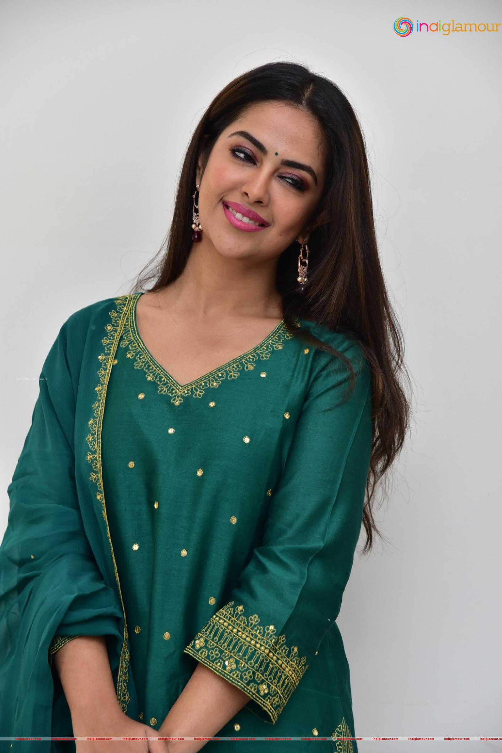 Avika Gor Actress hd photo