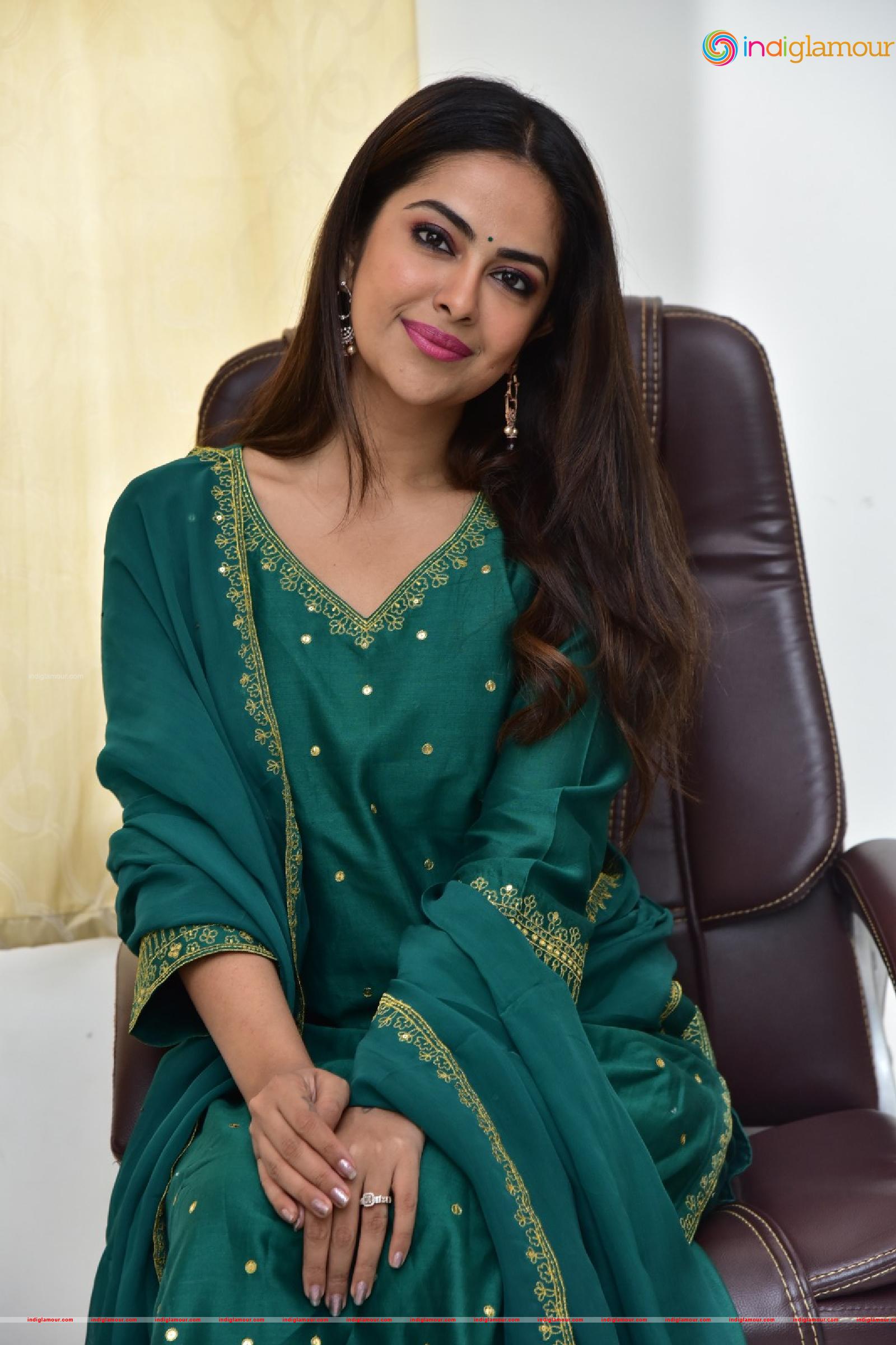 Avika Gor Actress hd photo