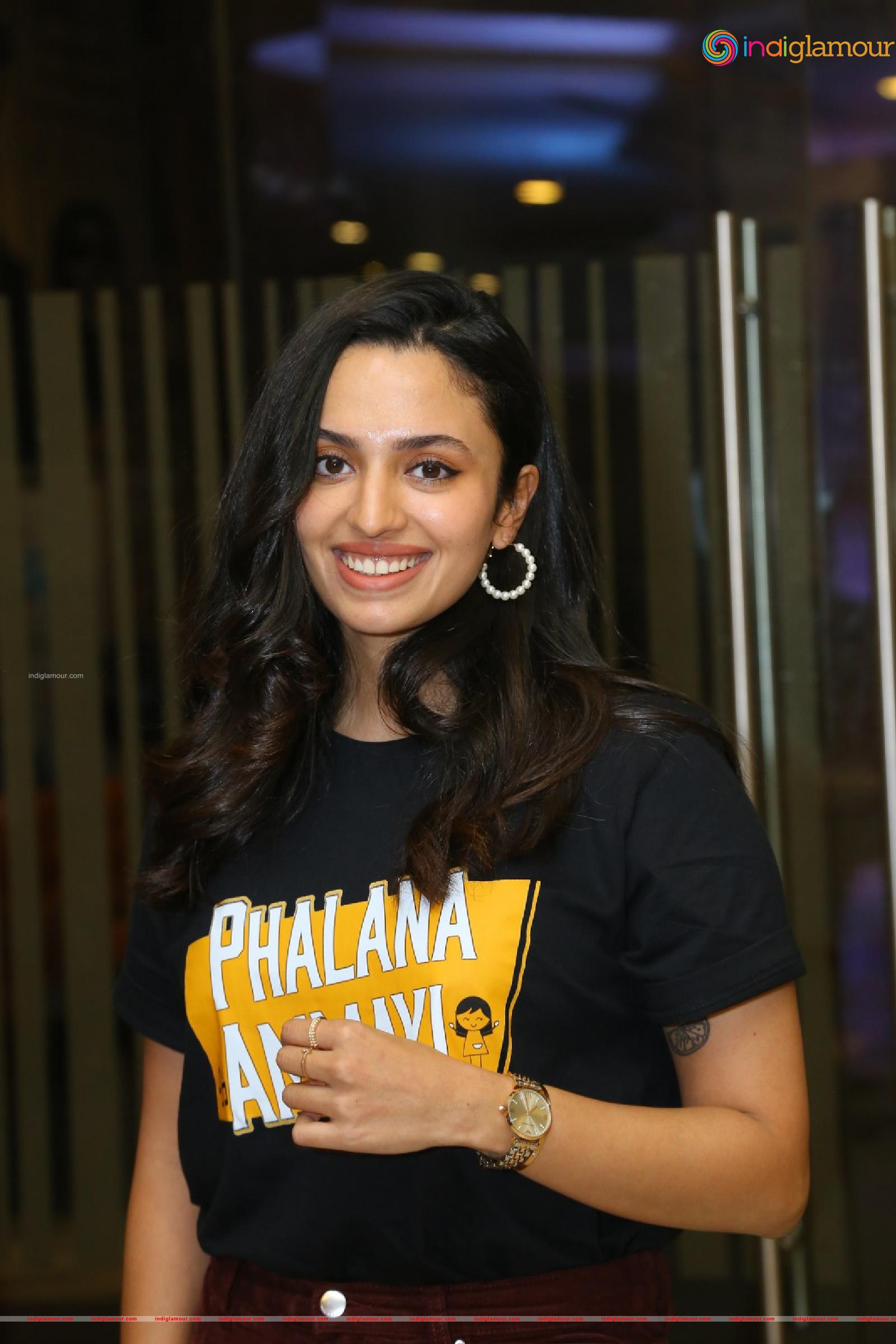 Malavika Nair Actress hd photo