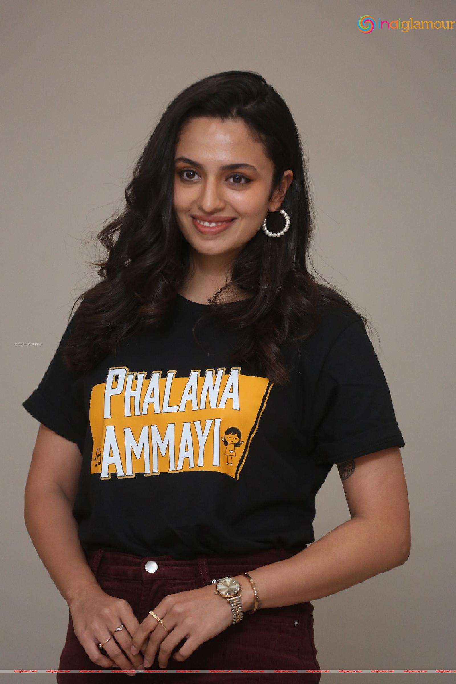Malavika Nair Actress hd photo