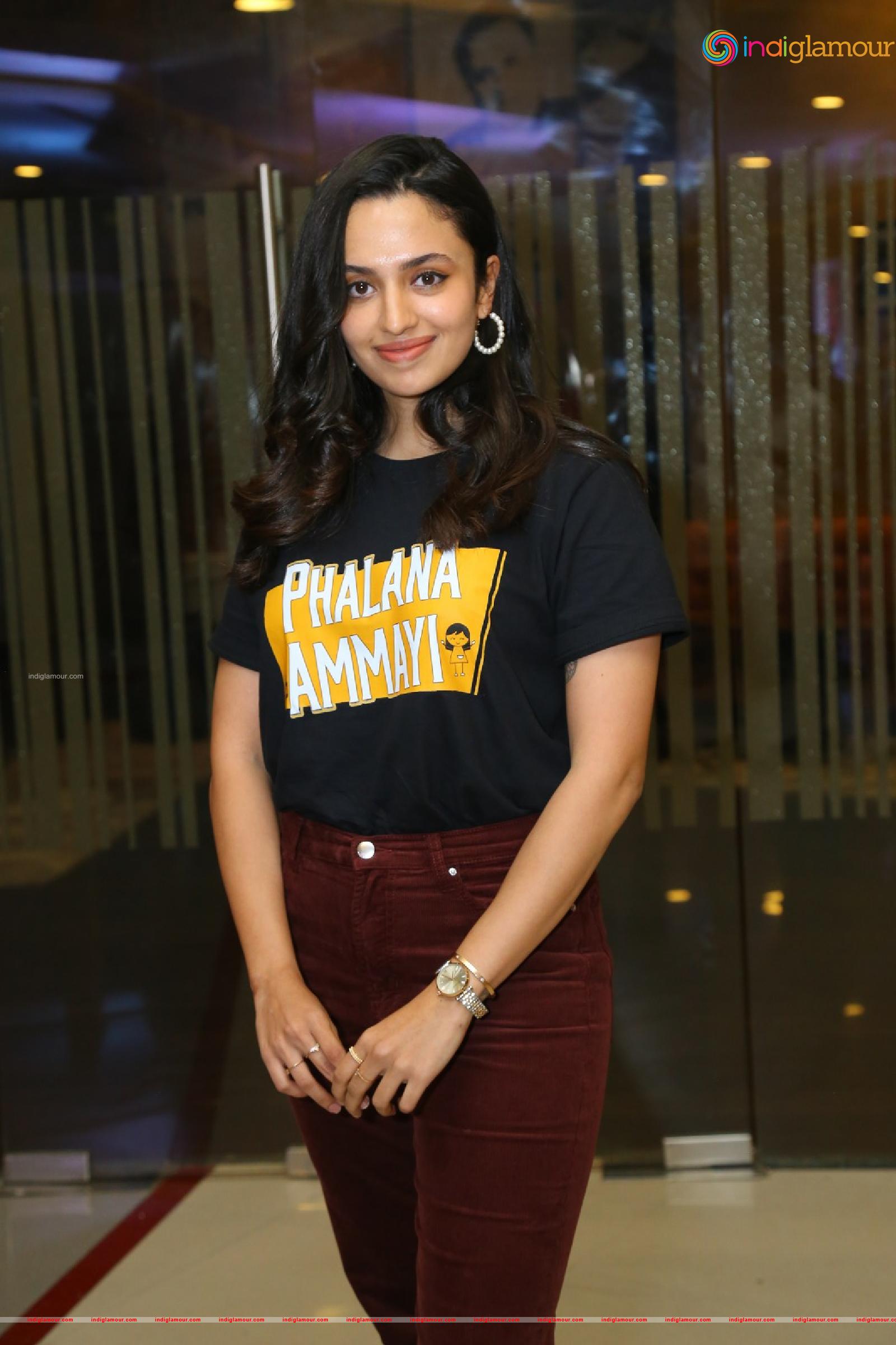 Malavika Nair Actress hd photo