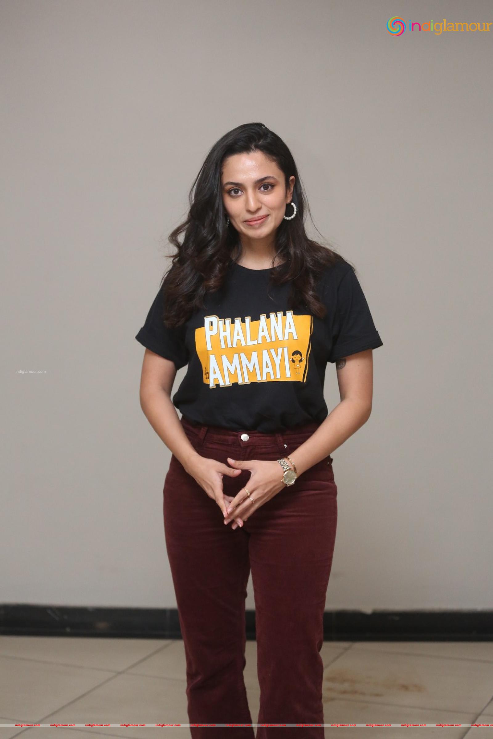 Malavika Nair Actress hd photo