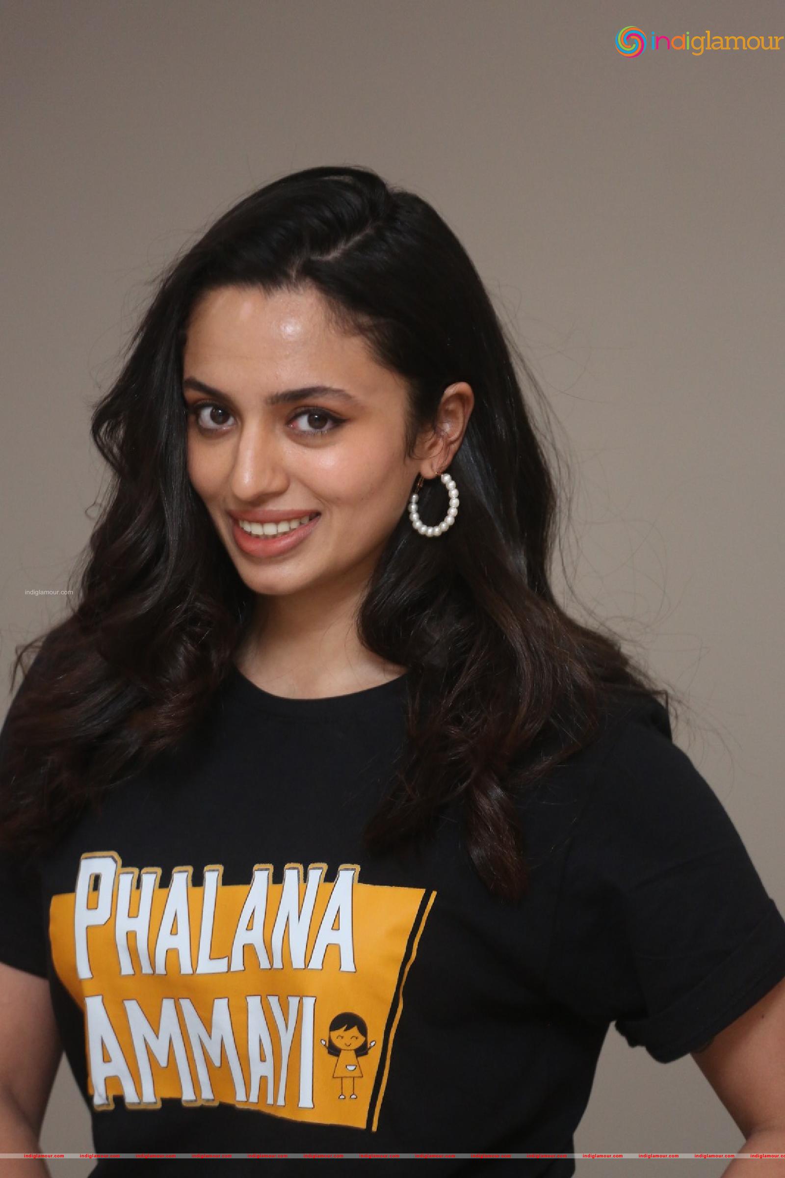 Malavika Nair Actress hd photo