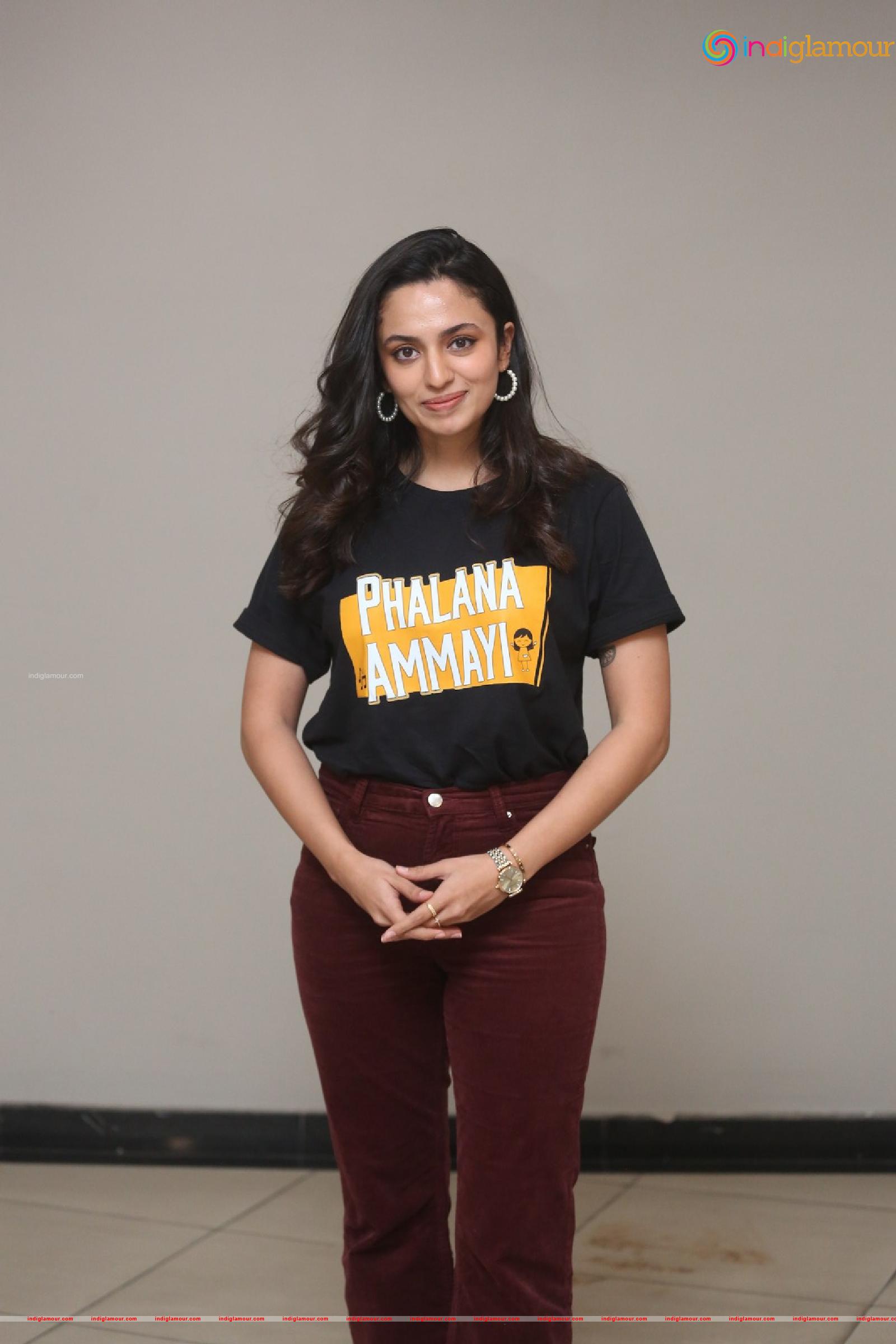 Malavika Nair Actress hd photo