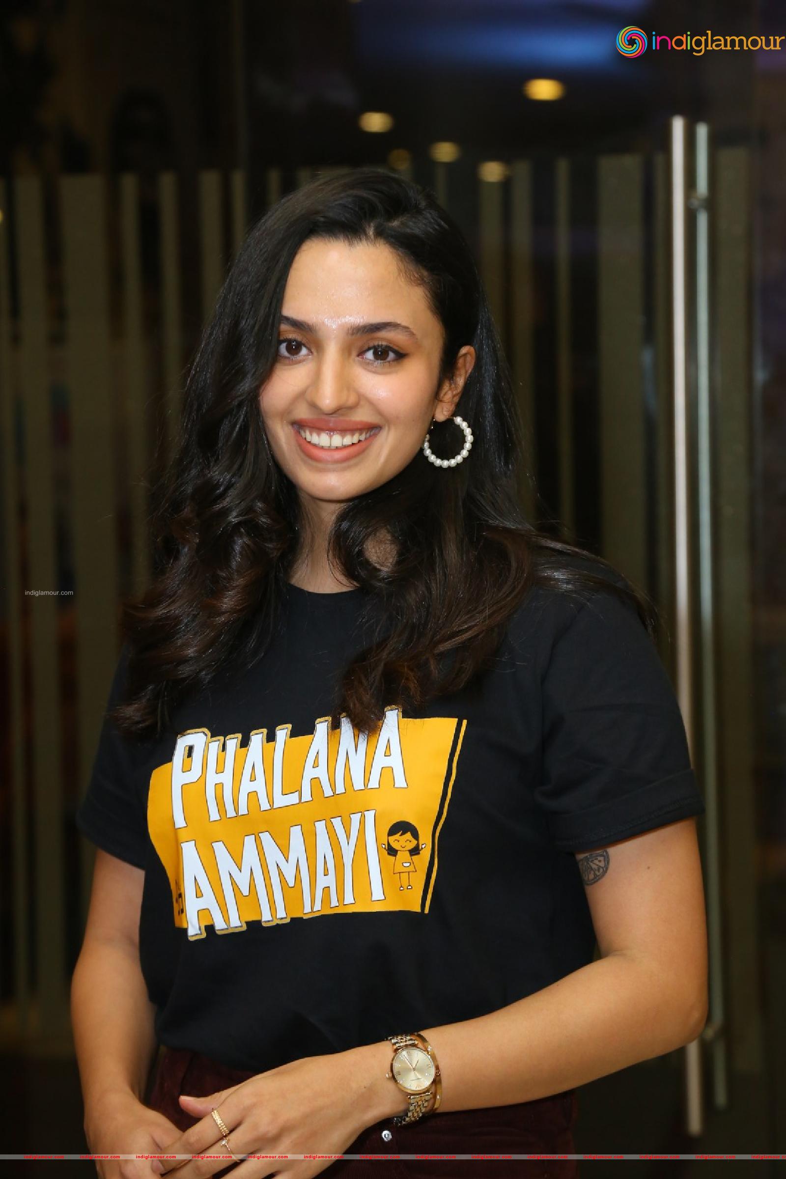 Malavika Nair Actress hd photo