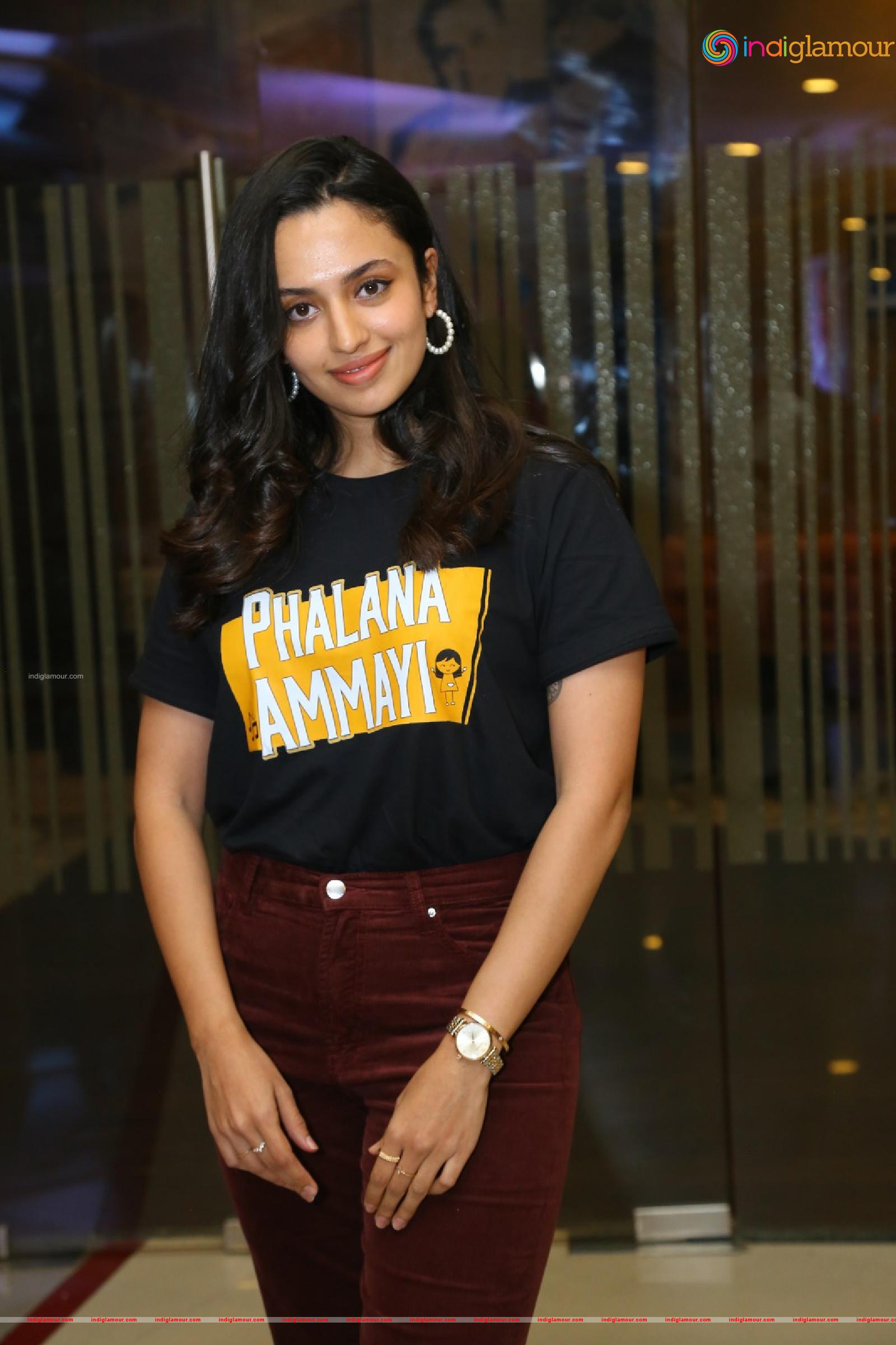 Malavika Nair Actress hd photo
