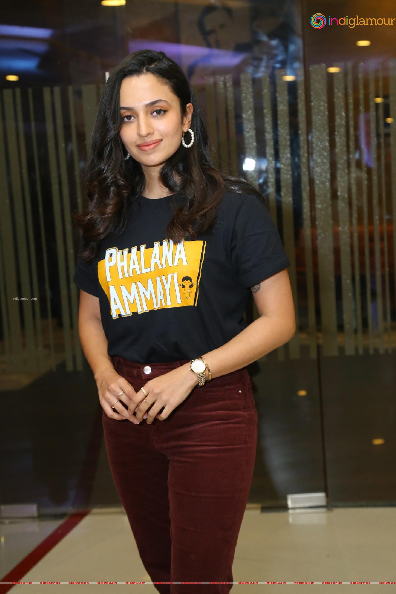 Malavika Nair Actress hd photo