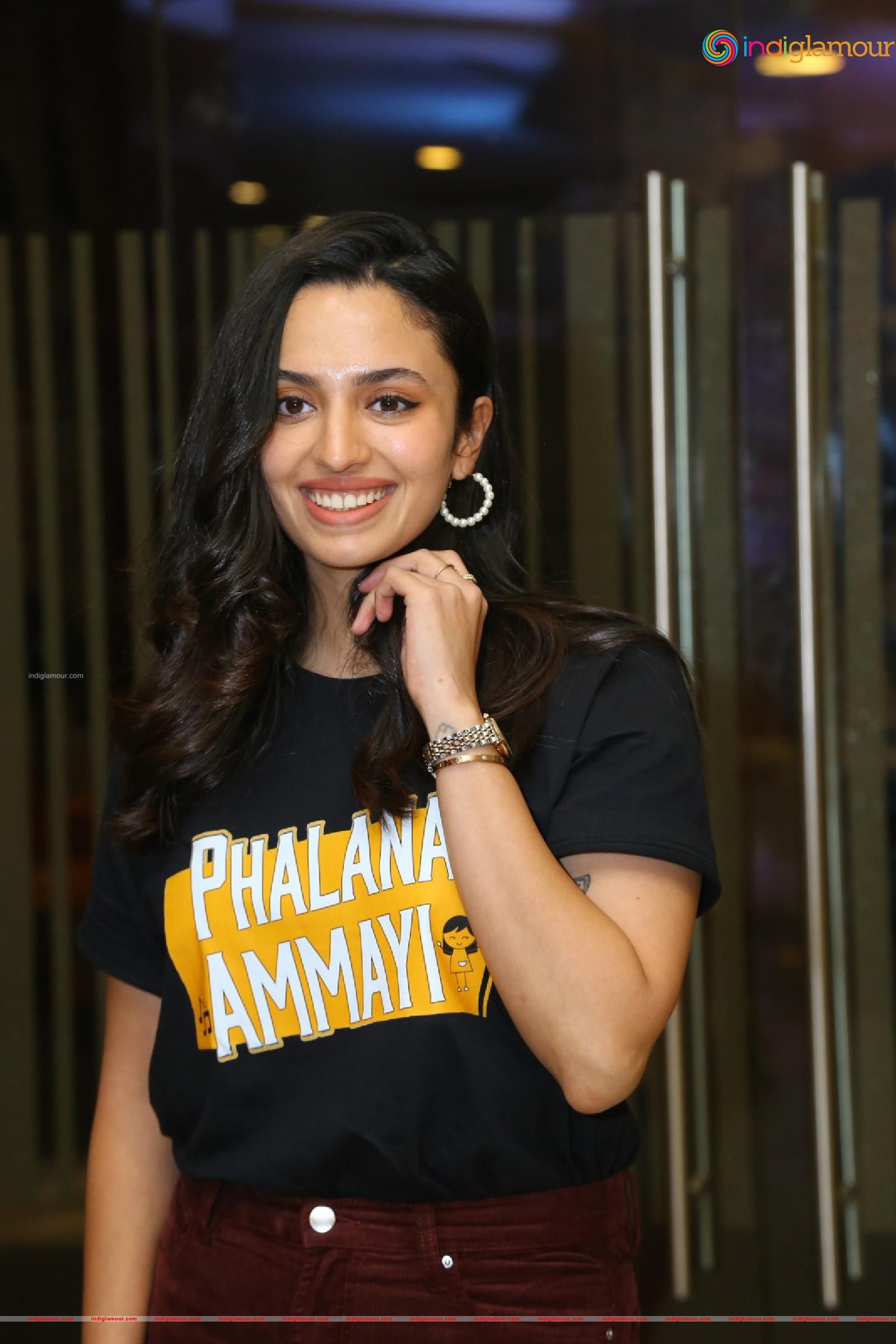 Malavika Nair Actress hd photo