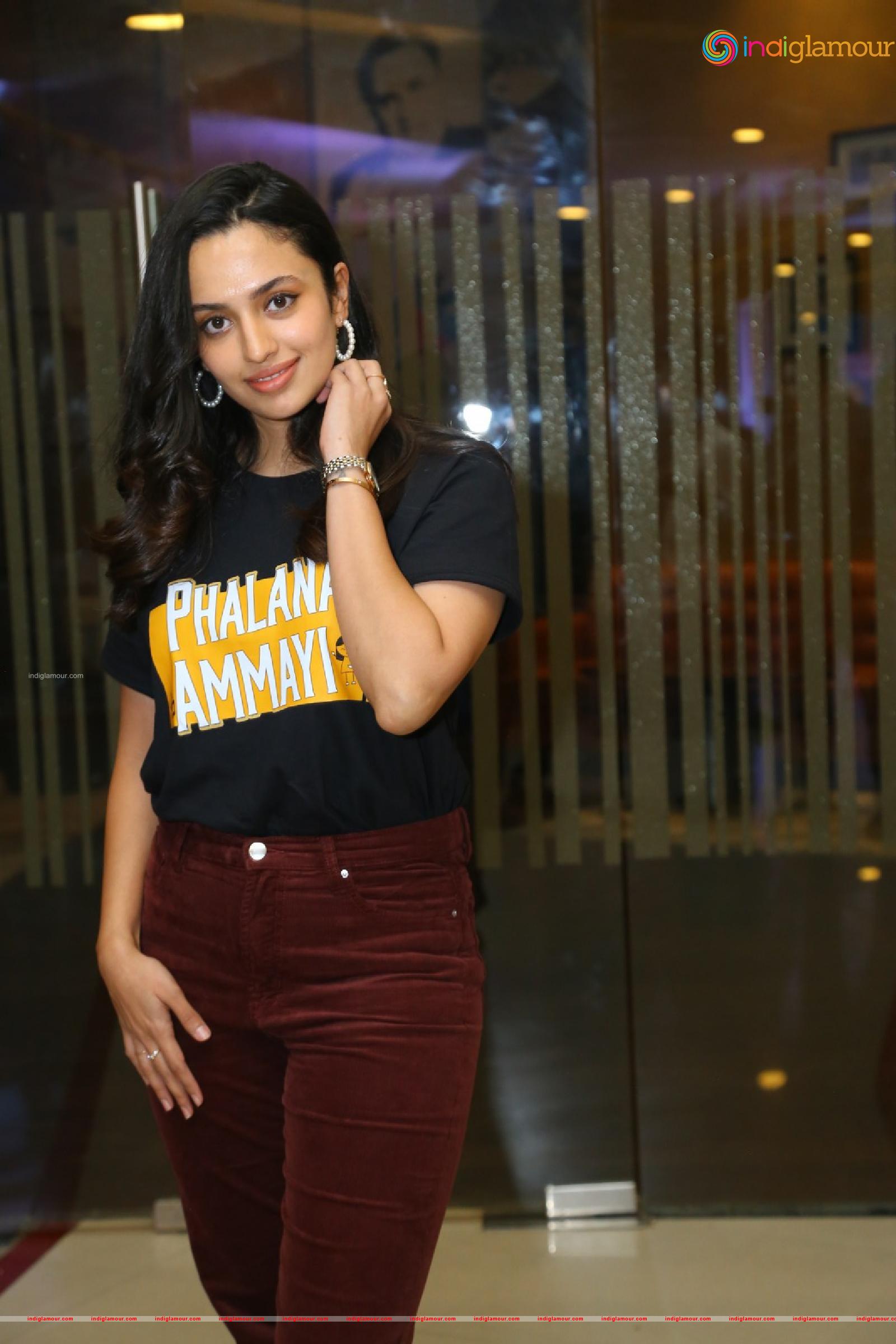 Malavika Nair Actress hd photo
