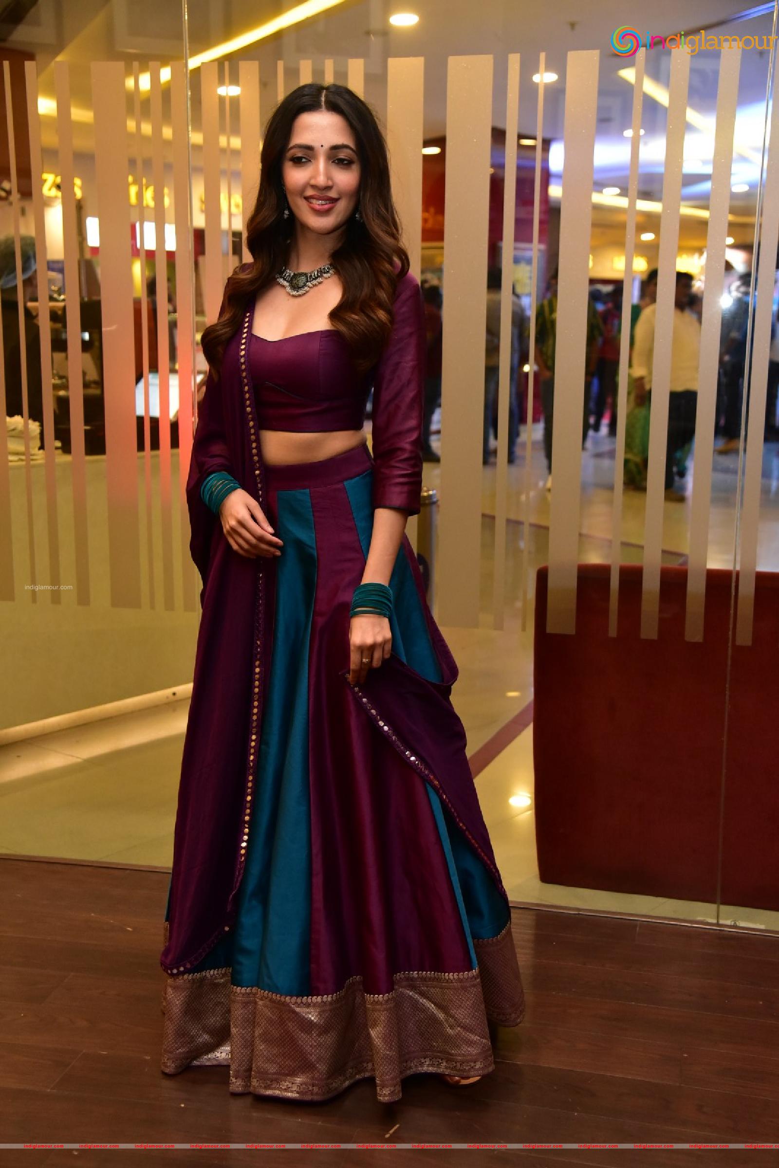 Neha Shetty Actress hd photo