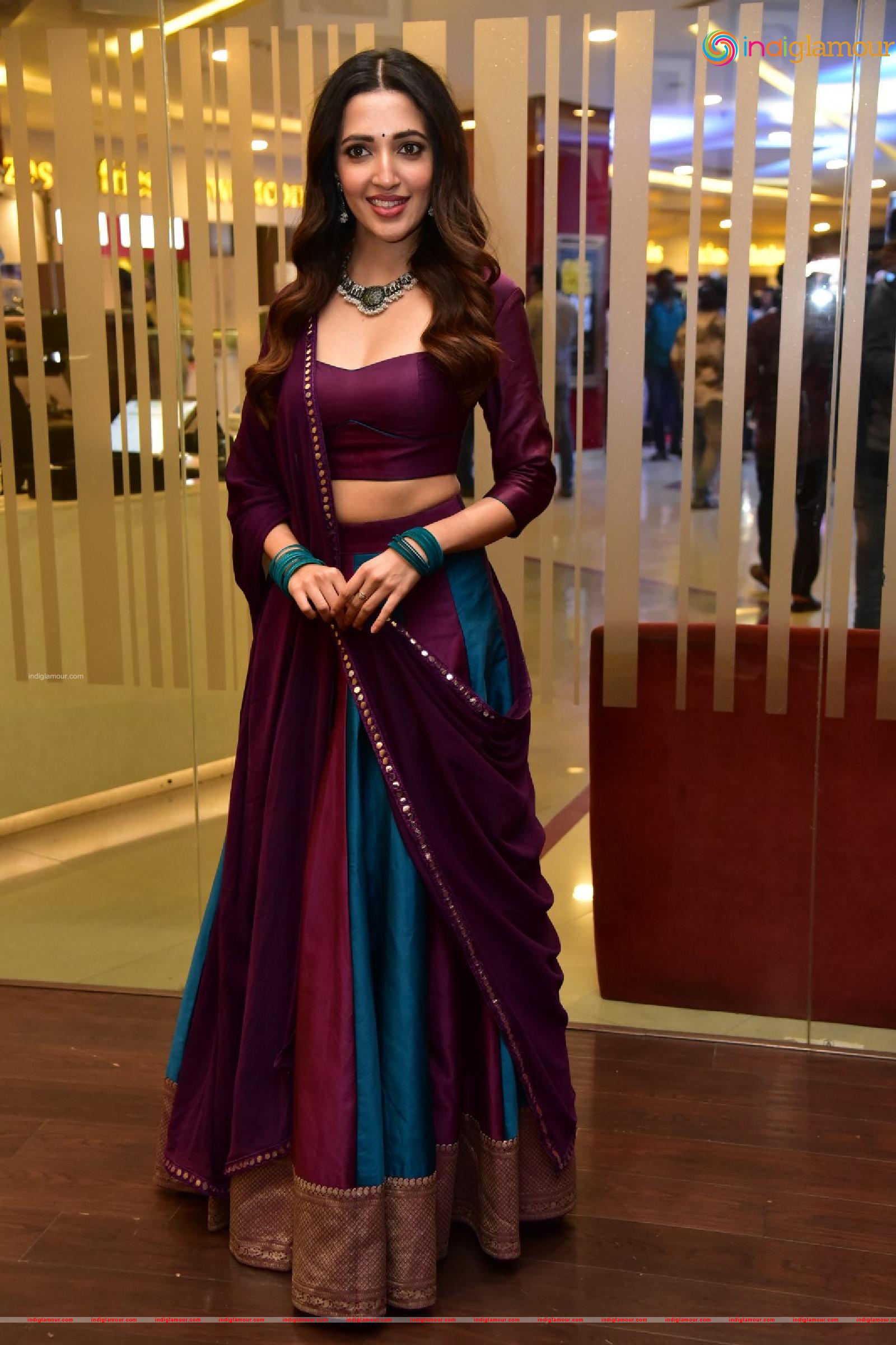 Neha Shetty Actress hd photo