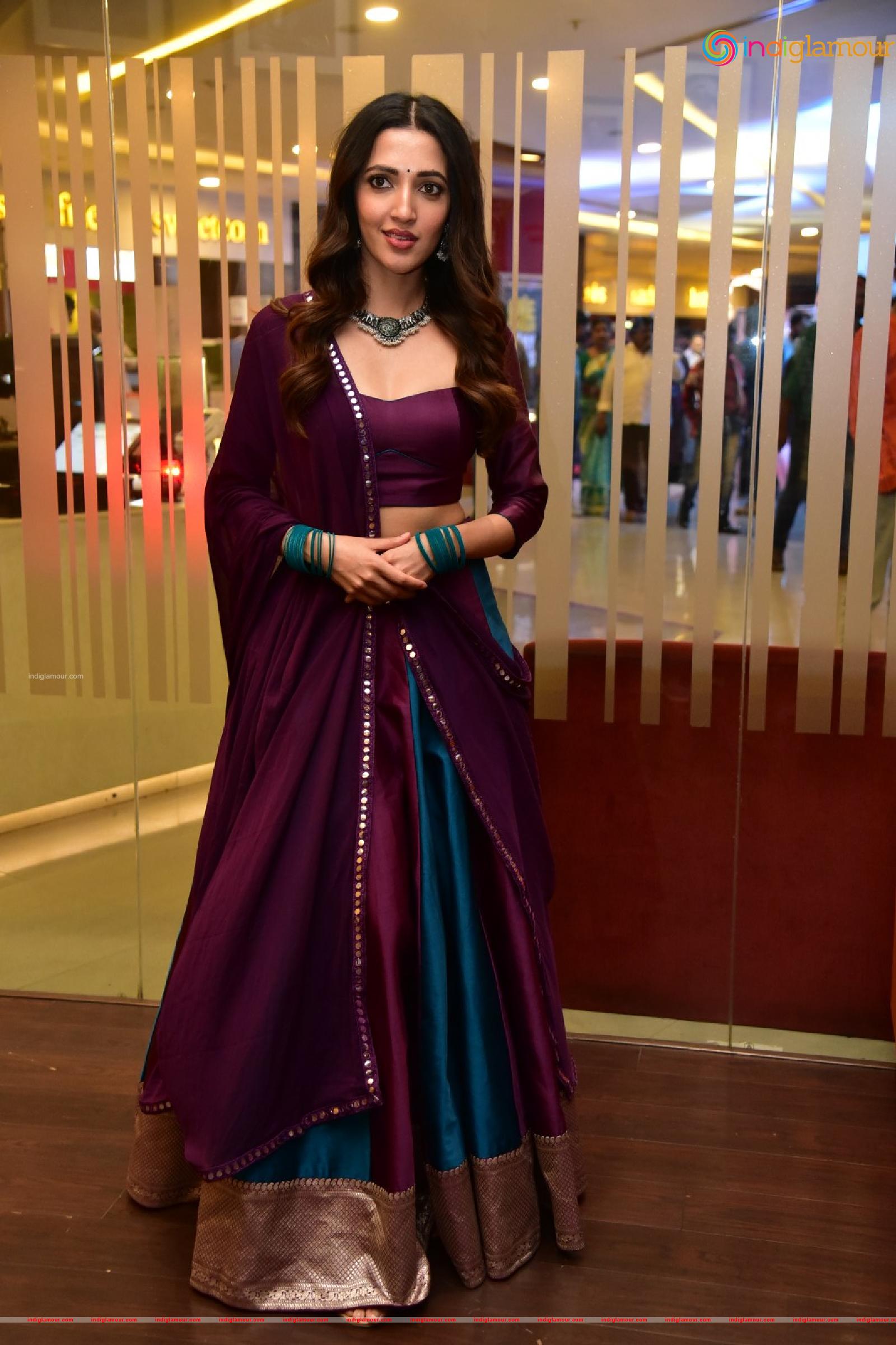 Neha Shetty Actress hd photo