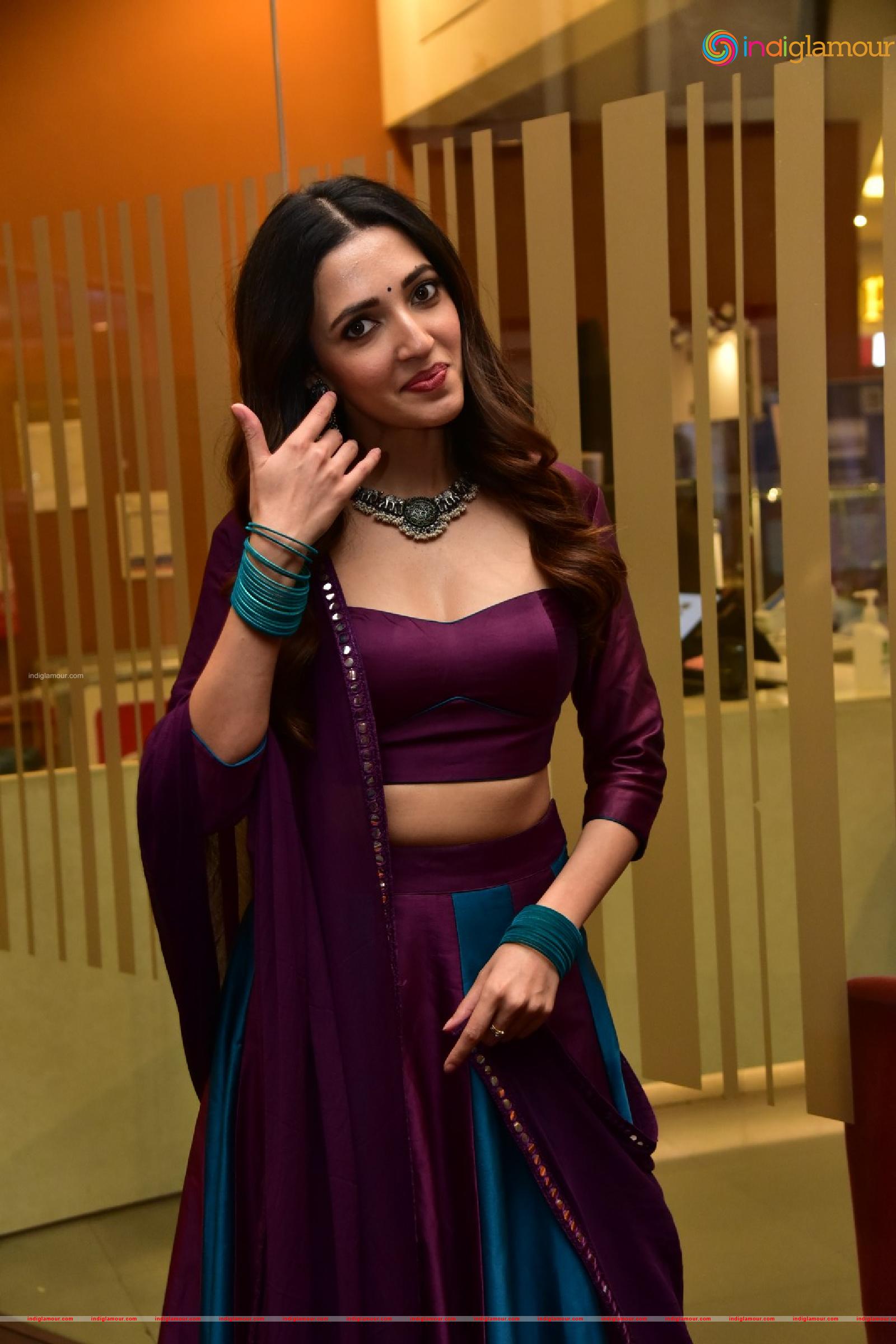 Neha Shetty Actress hd photo