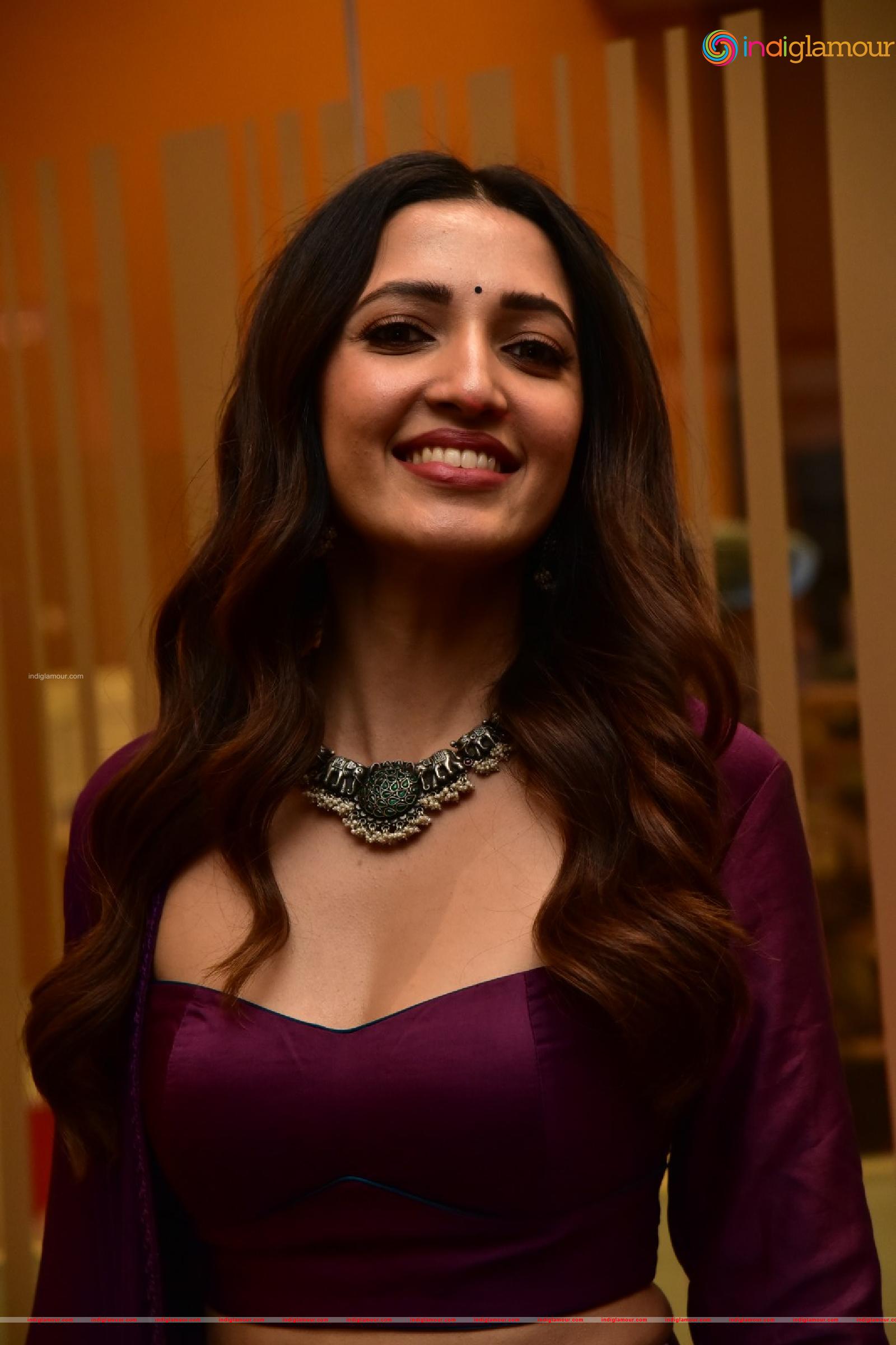 Neha Shetty Actress hd photo