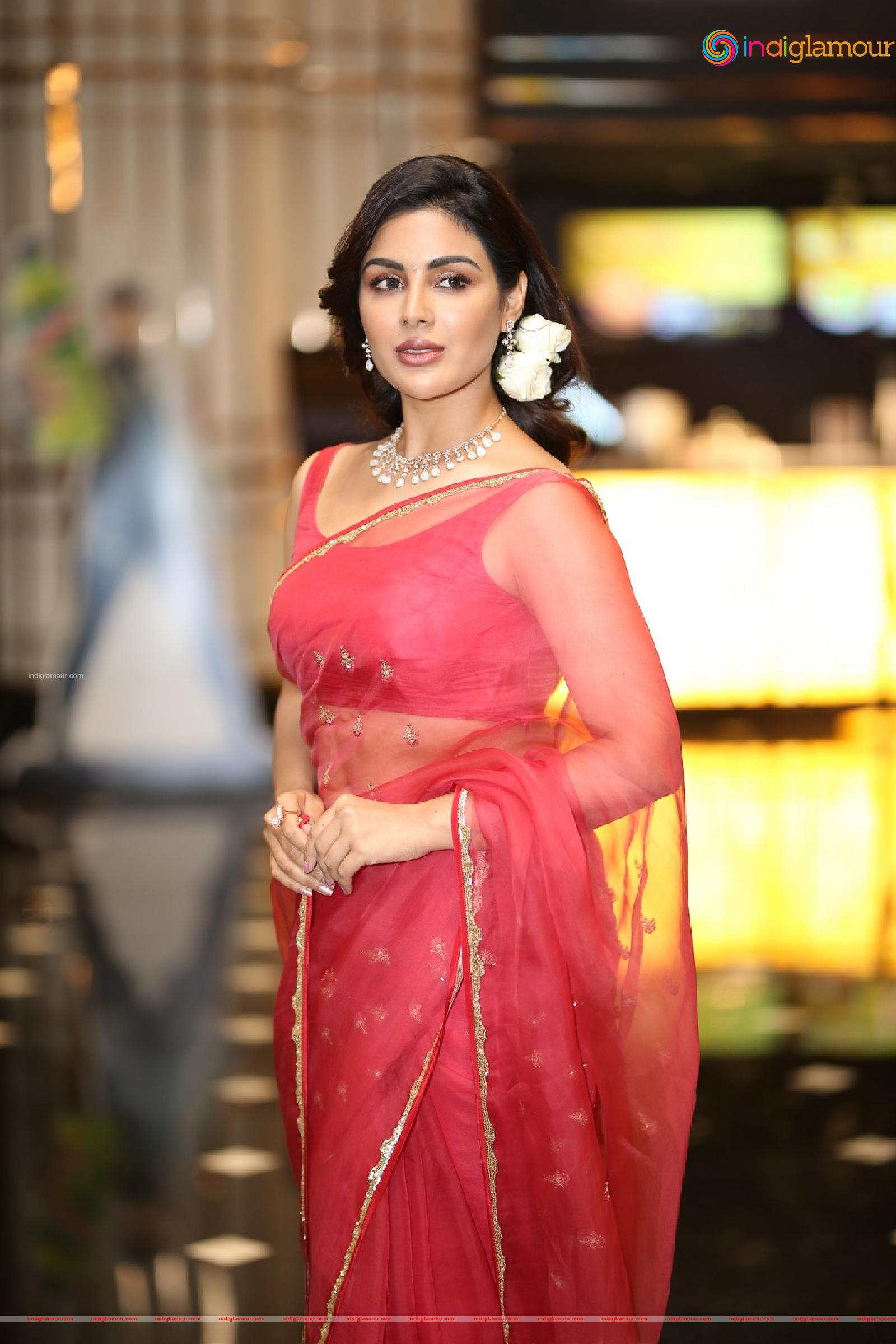 Samyuktha Menon Actress hd photo
