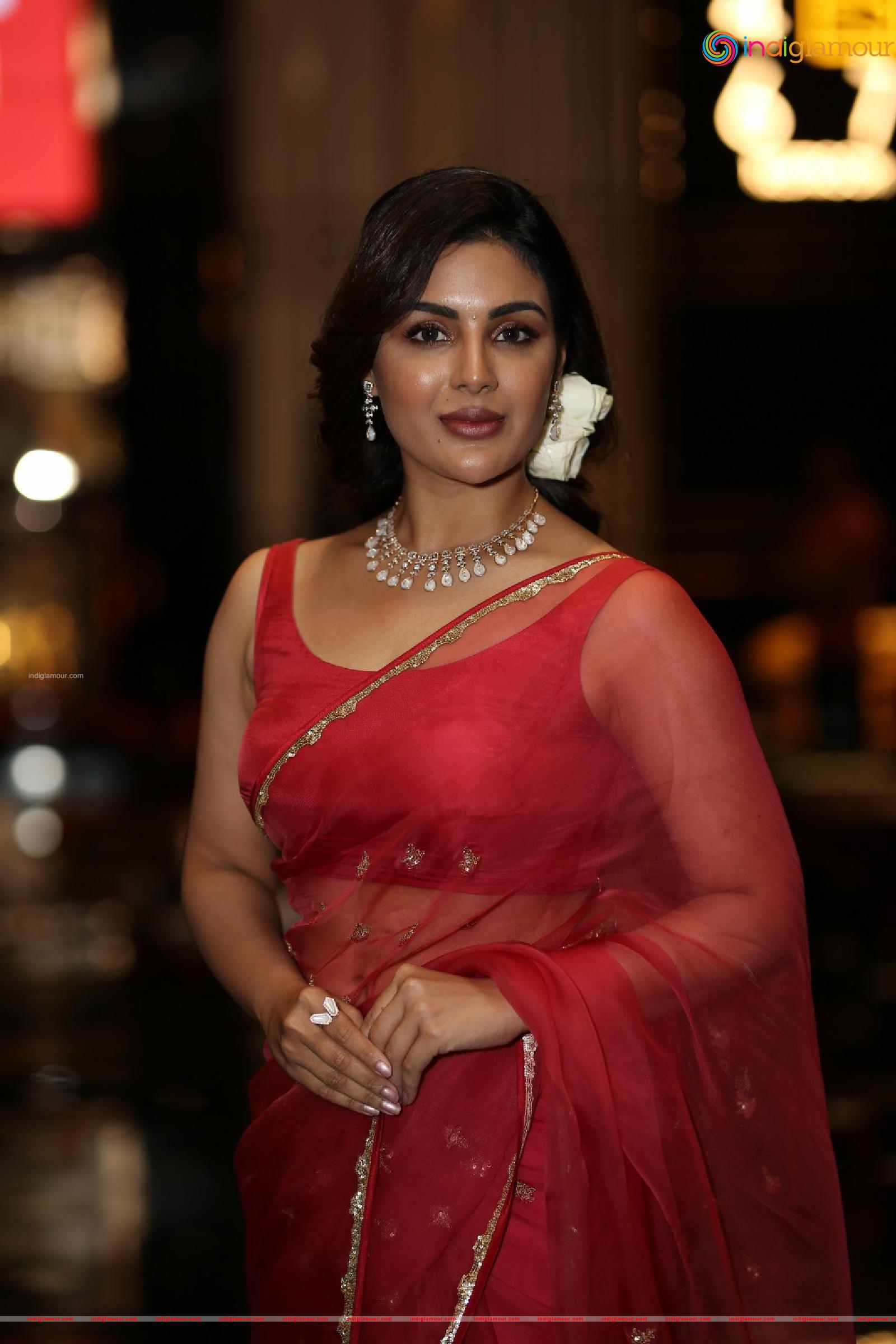 Samyuktha Menon Actress hd photo