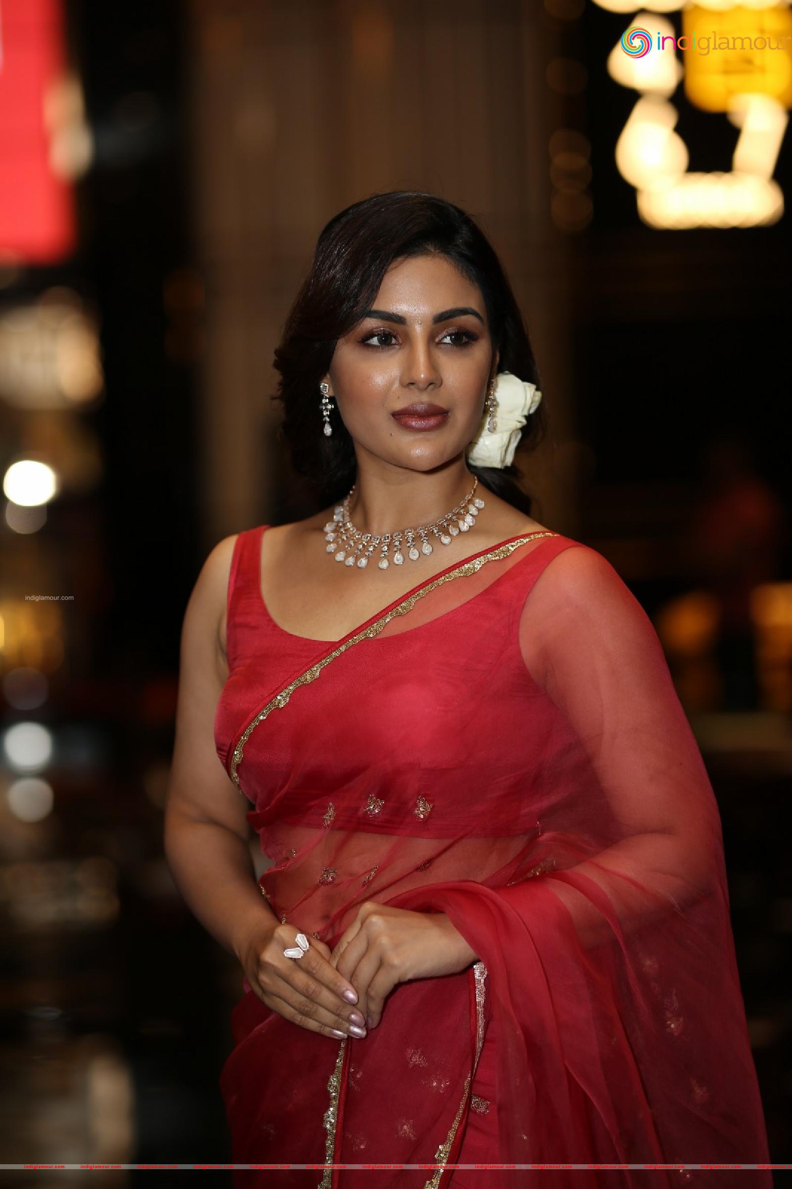 Samyuktha Menon Actress hd photo