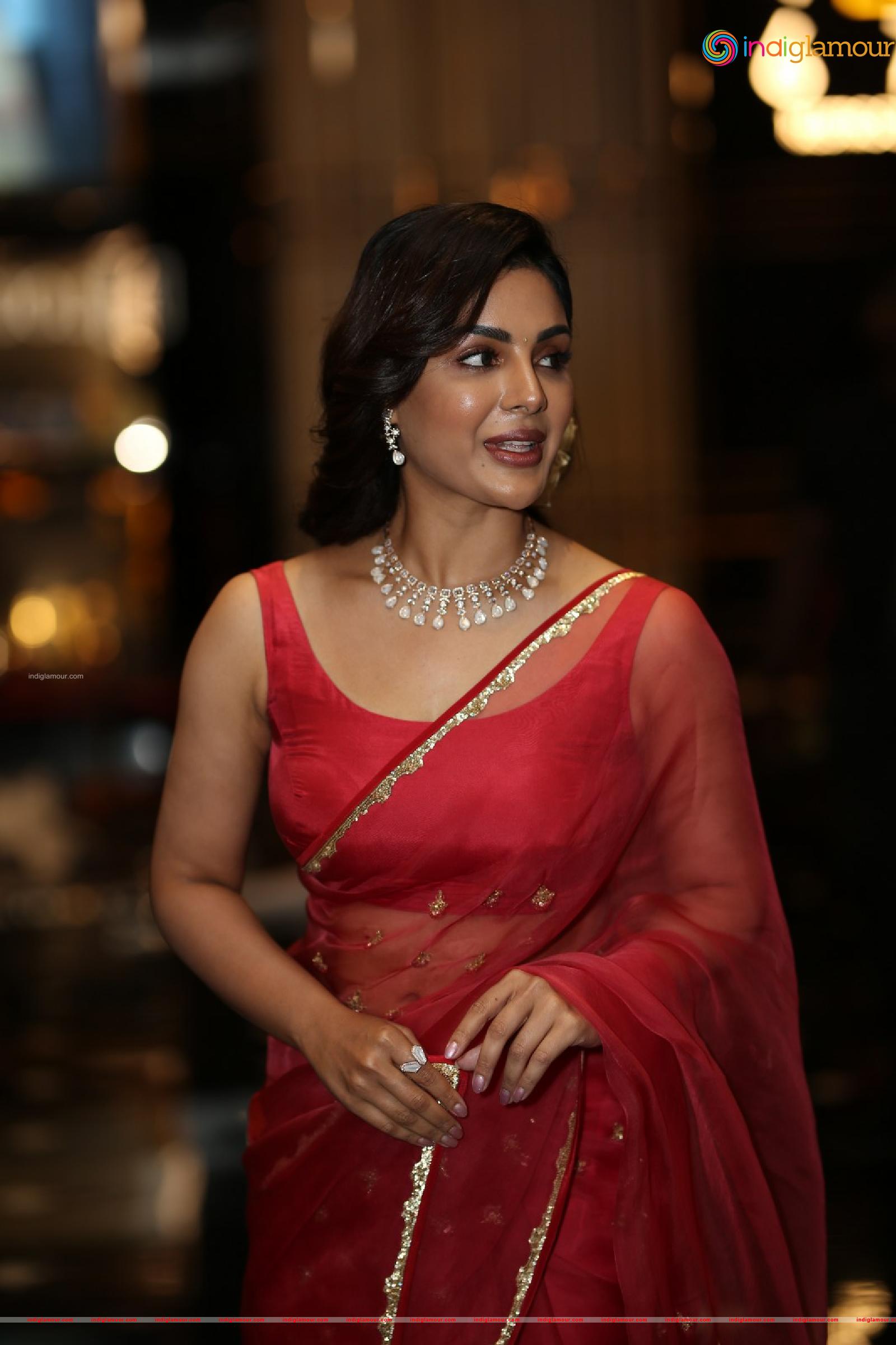 Samyuktha Menon Actress hd photo