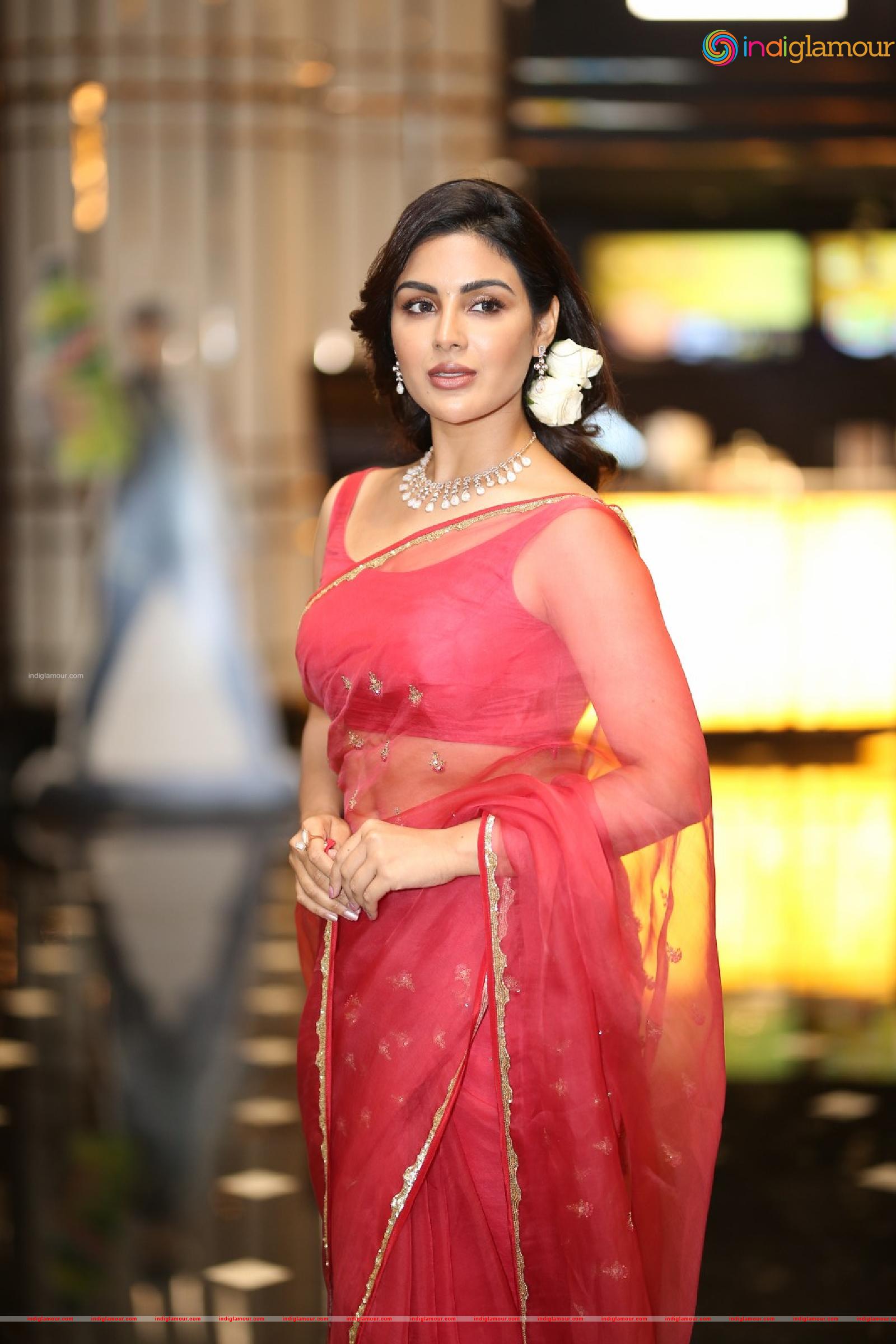 Samyuktha Menon Actress hd photo