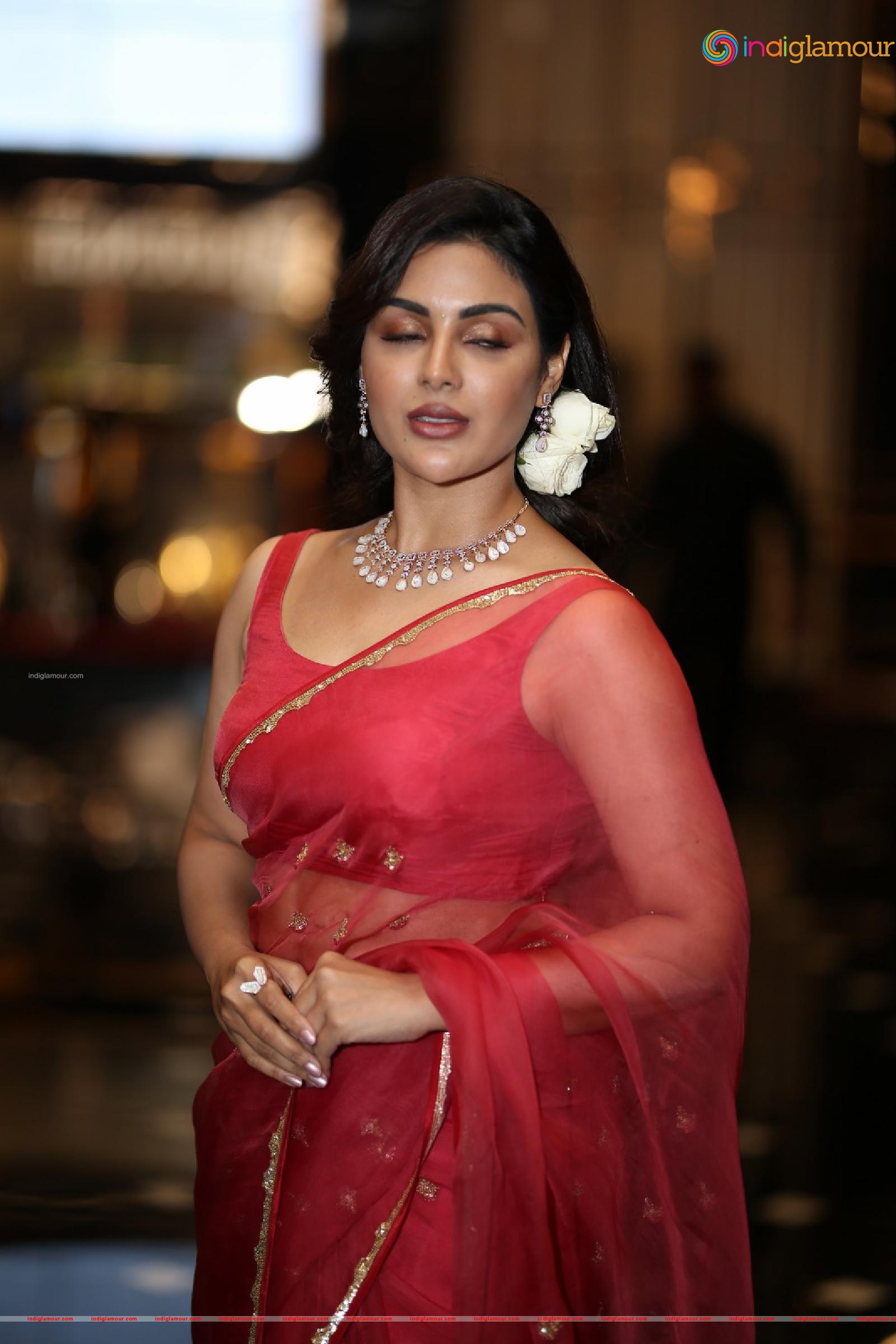 Samyuktha Menon Actress hd photo
