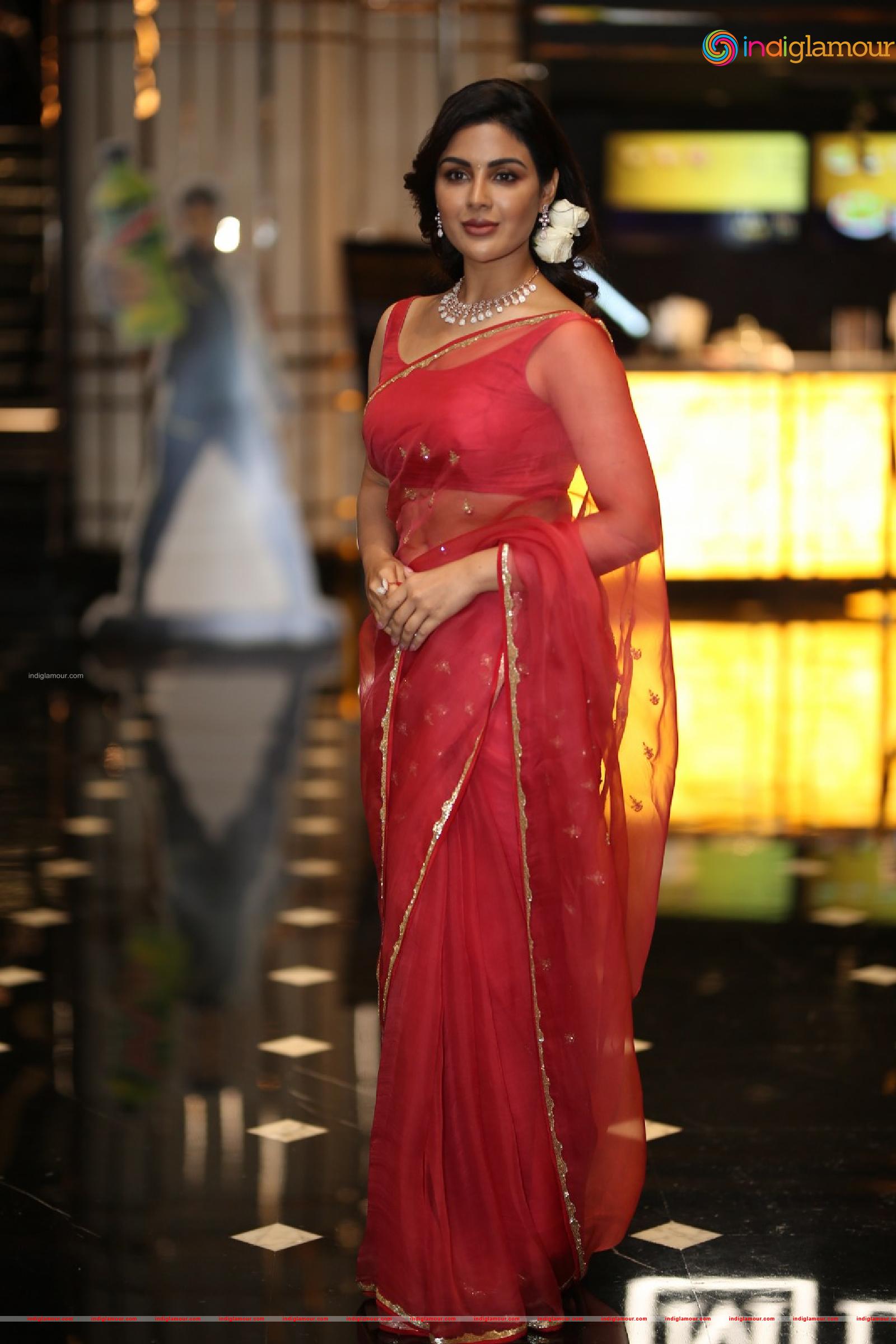 Samyuktha Menon Actress hd photo