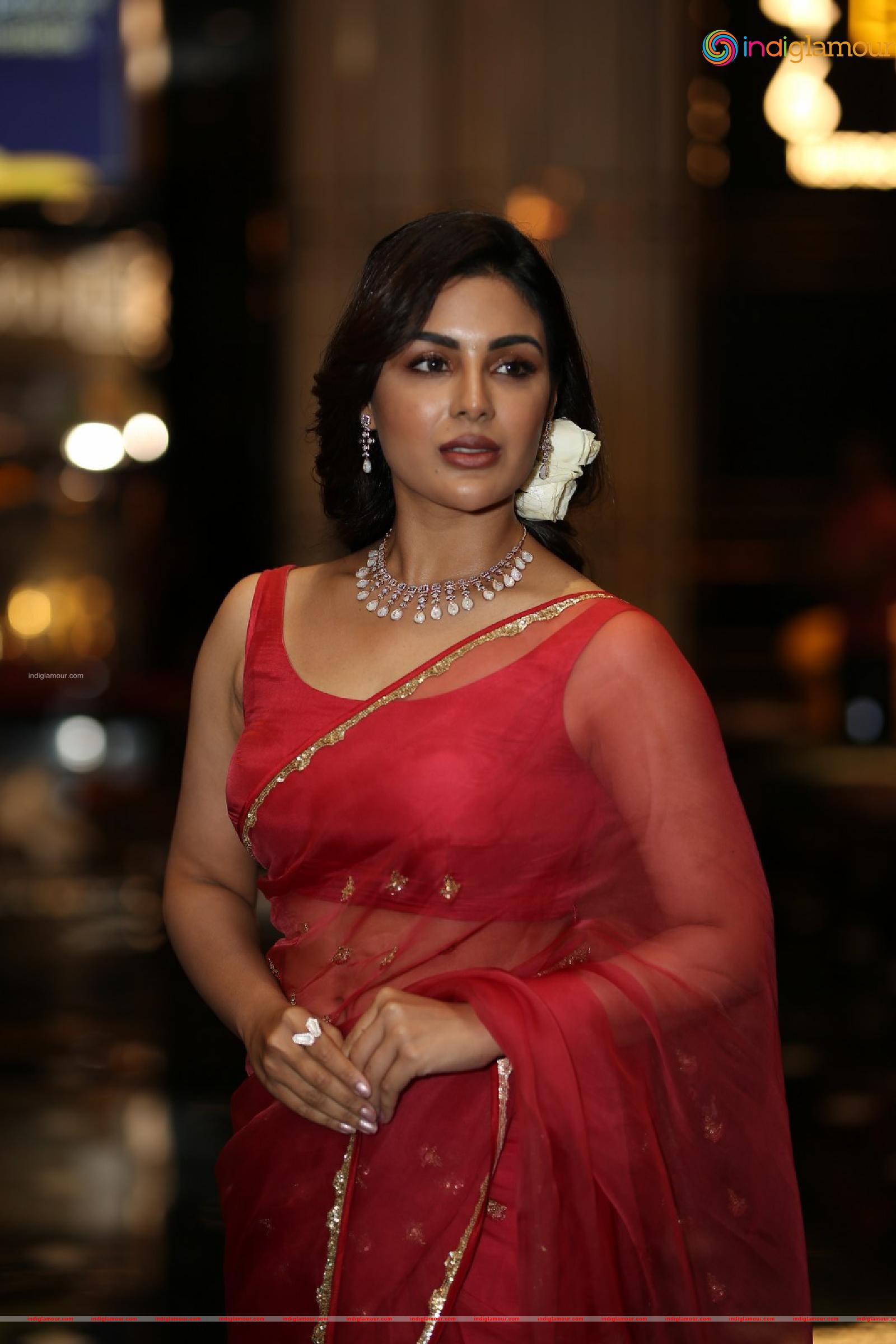 Samyuktha Menon Actress hd photo